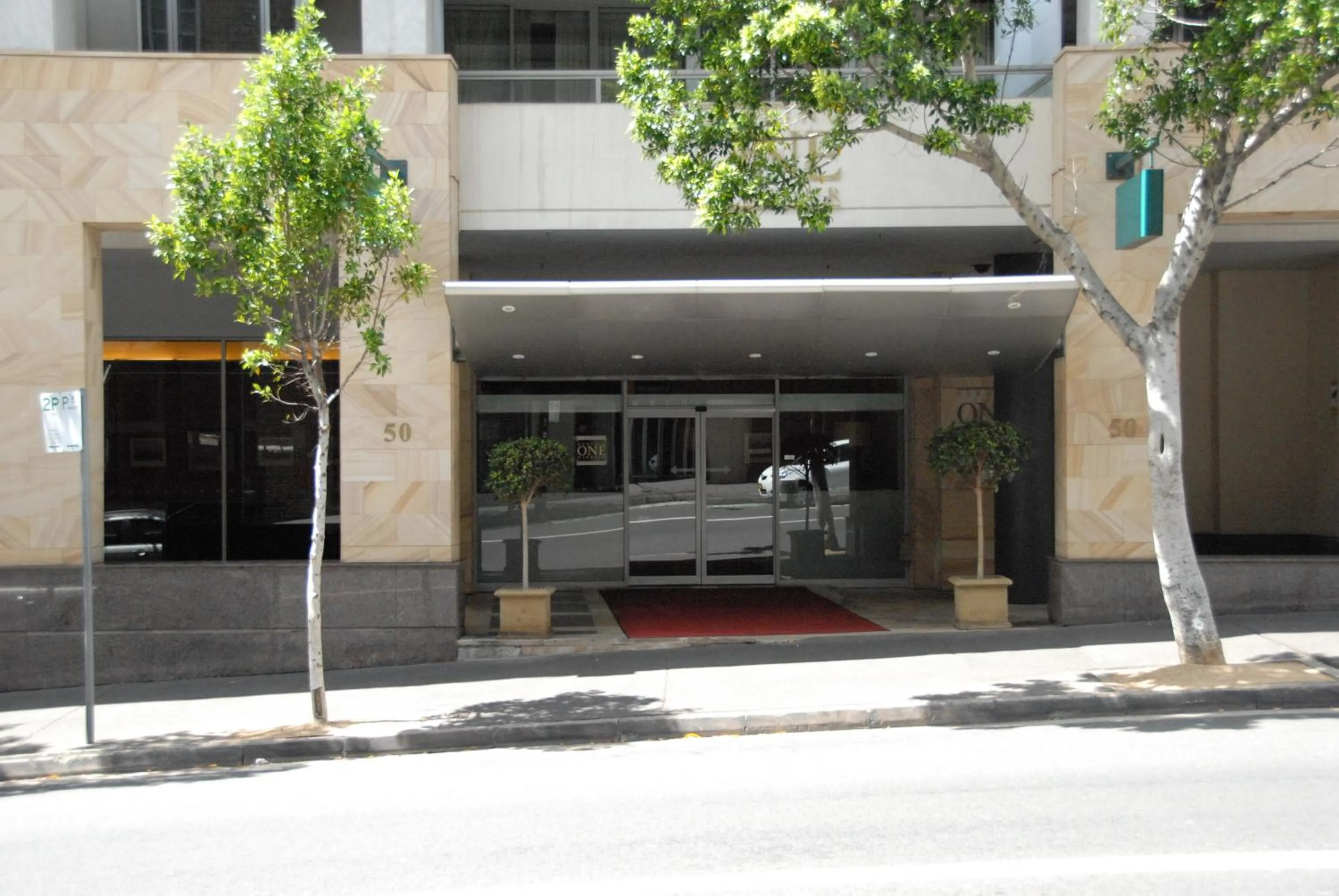 Facade/entrance in Darling Harbour Getaway