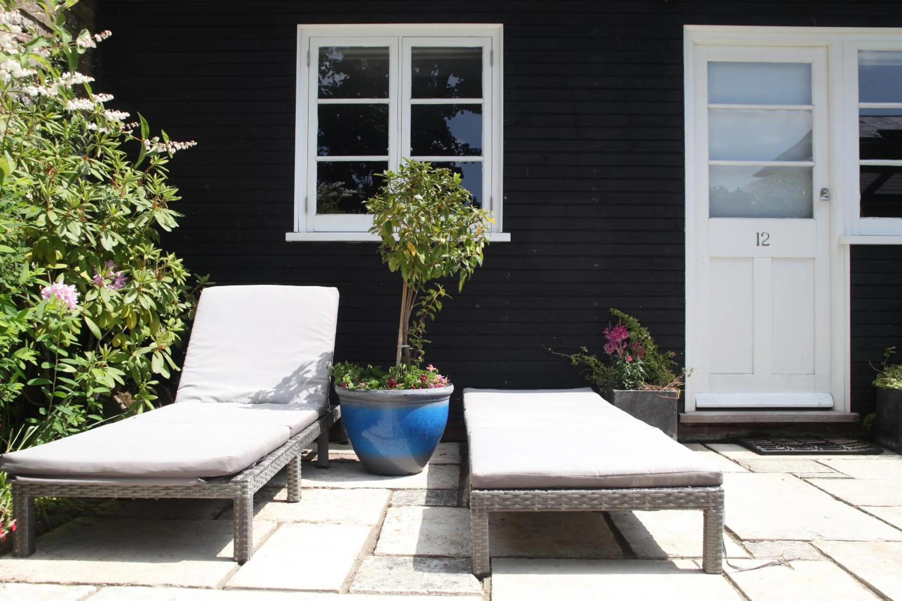 Patio in East Walls Hotel