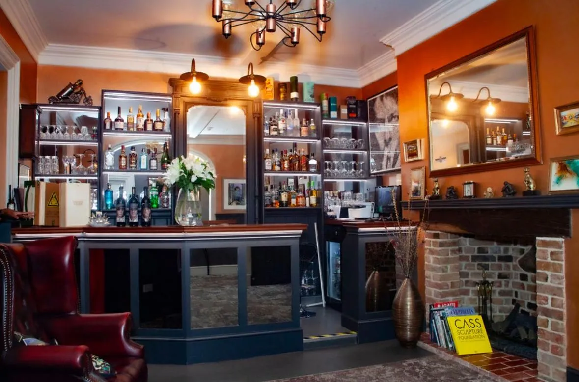 Lounge or bar in East Walls Hotel