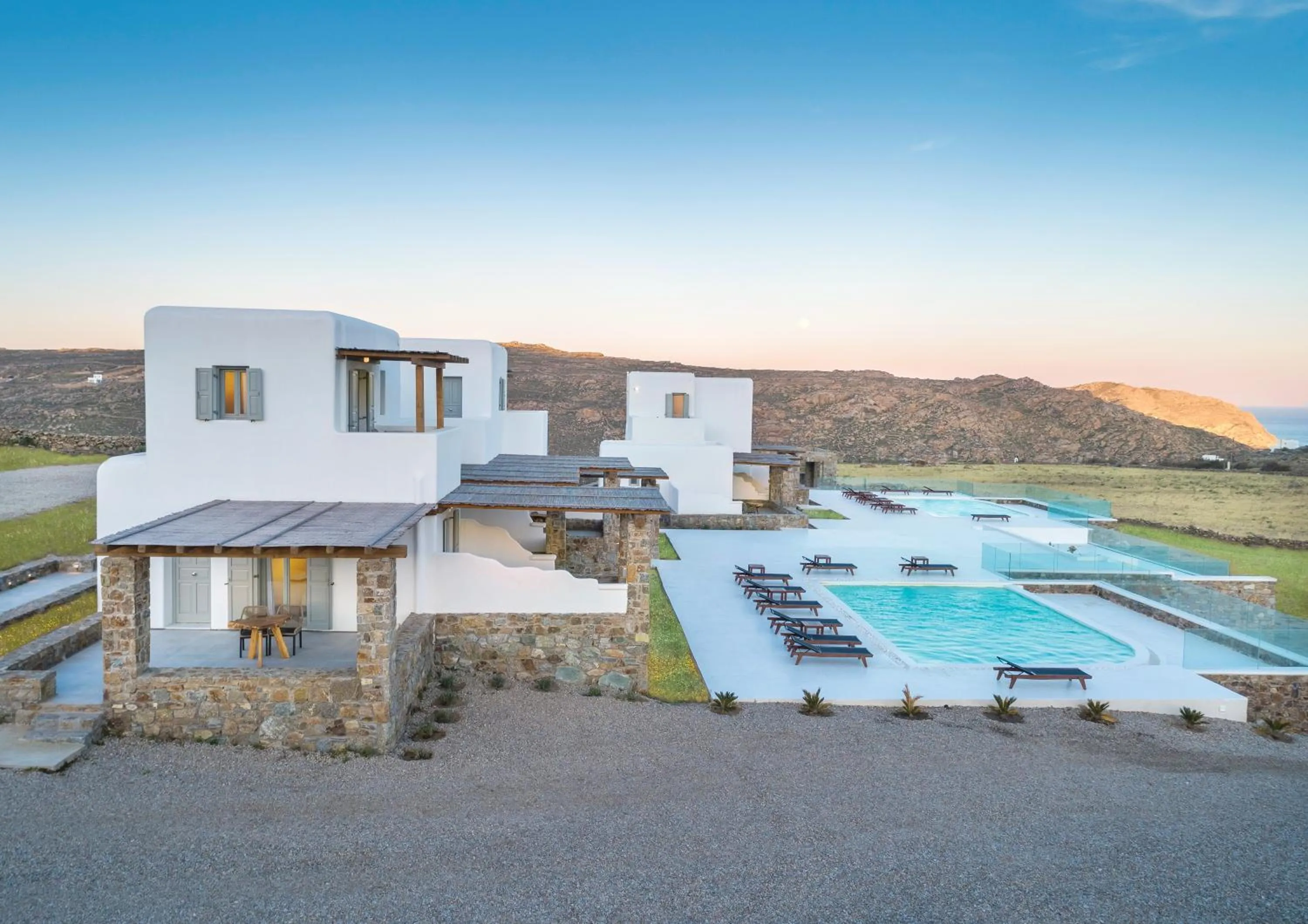 Property building in Legendary Suites