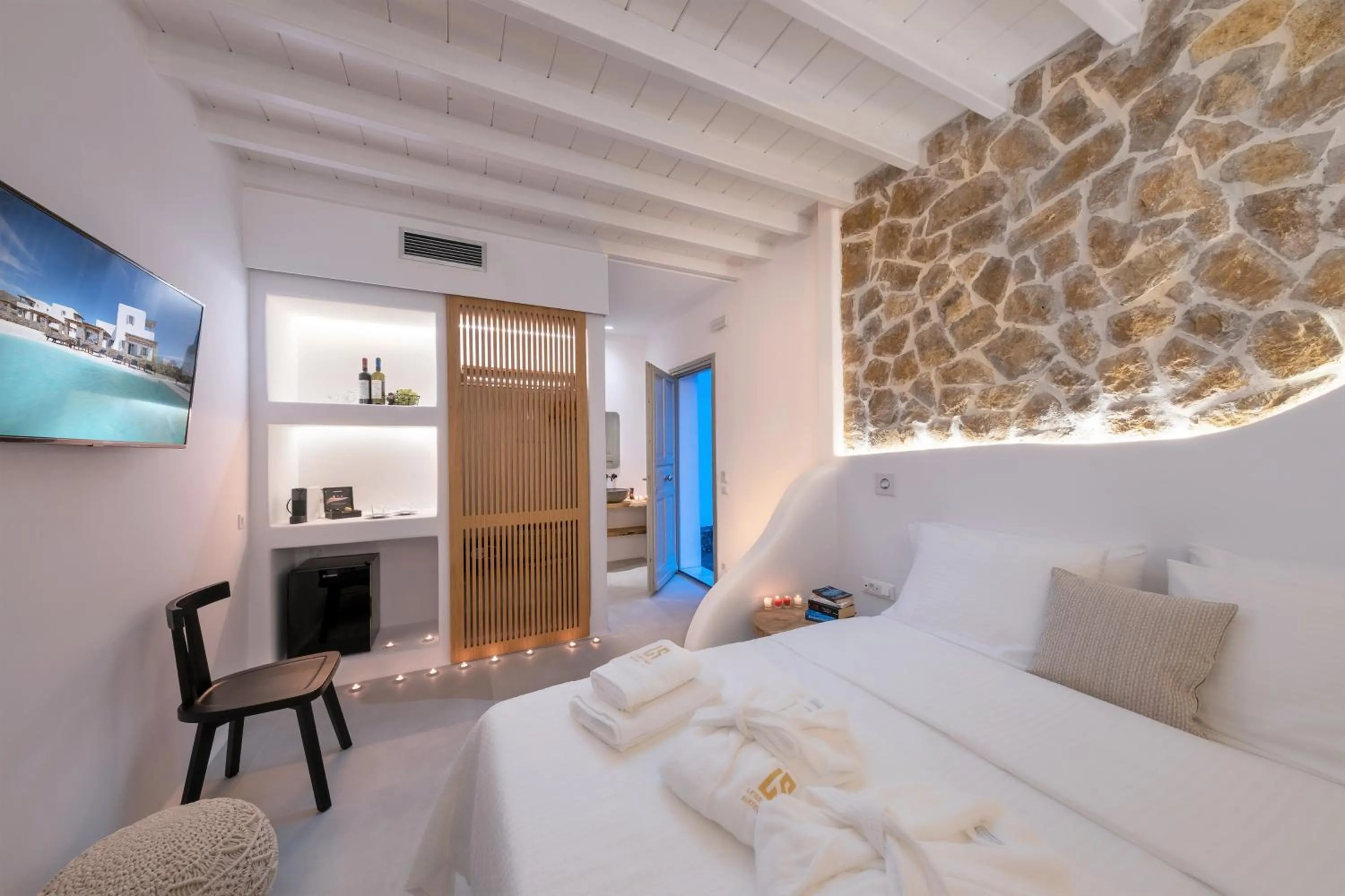 Bedroom in Legendary Suites