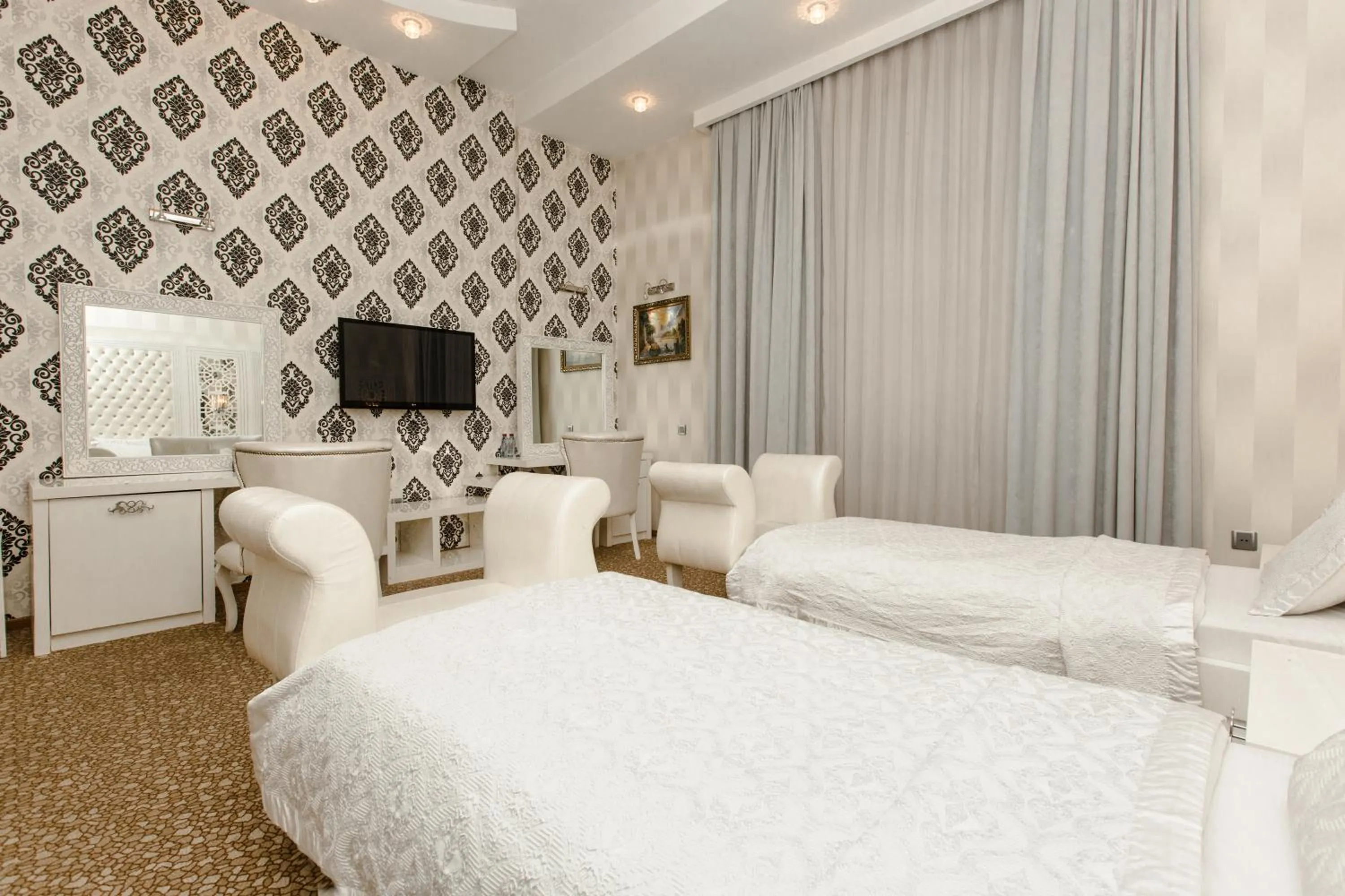 Bed in Admiral Hotel