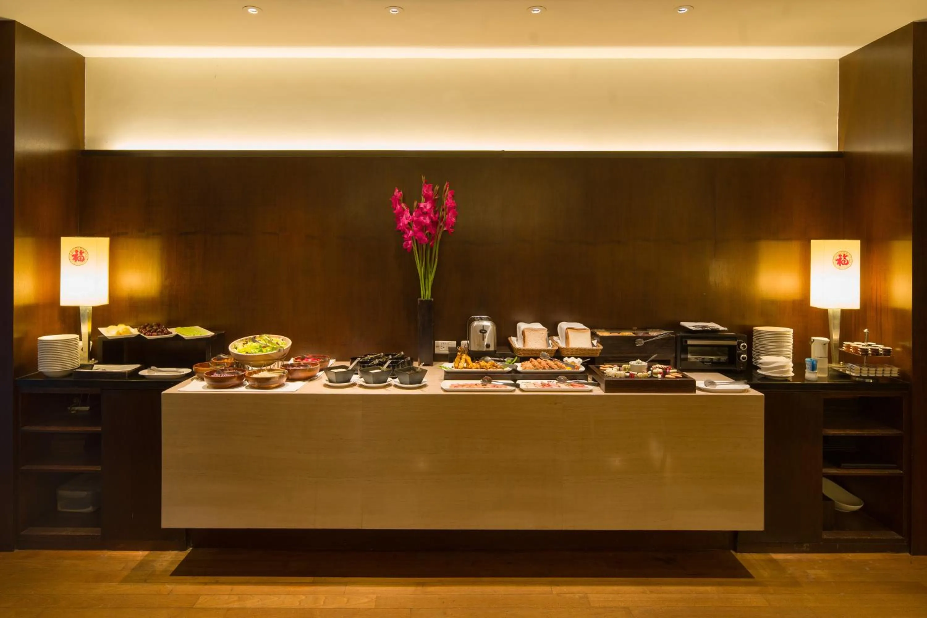 Buffet breakfast in Les Suites Taipei - Da An