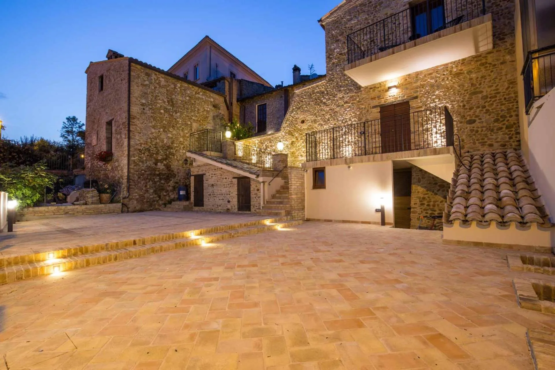 Property building in Montepagano 1137