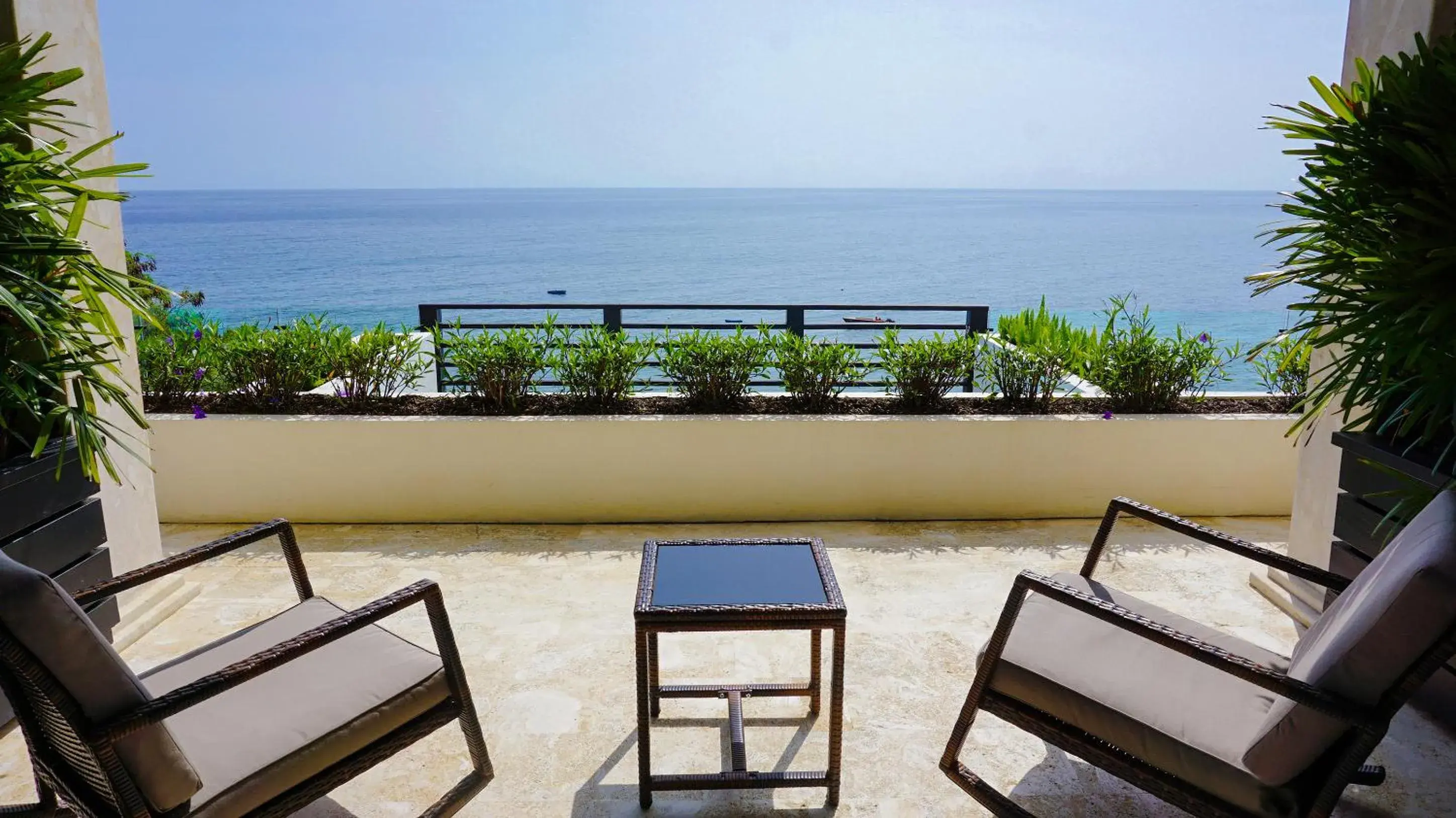 King Suite with Sea View in Sunset Reef St. Kitts King Suite with Sea View in Sunset Reef St. Kitts