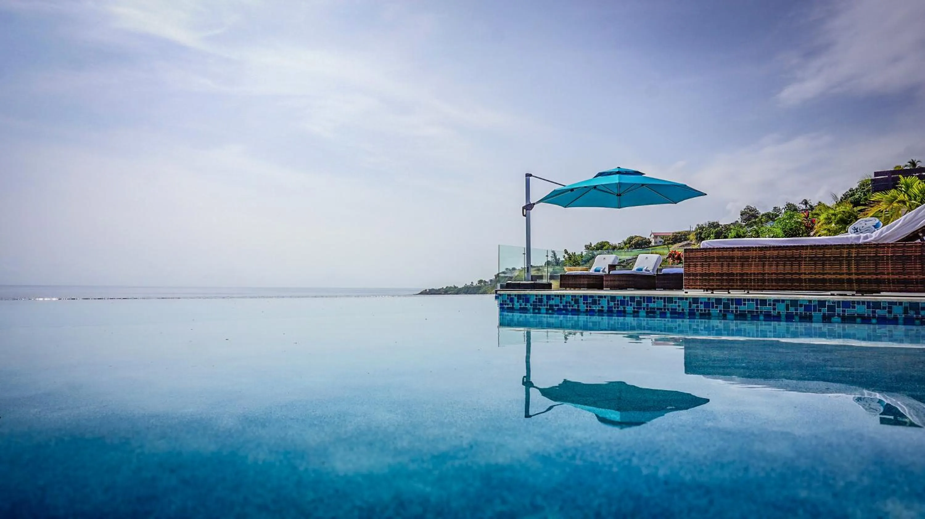 Swimming pool in Sunset Reef St. Kitts