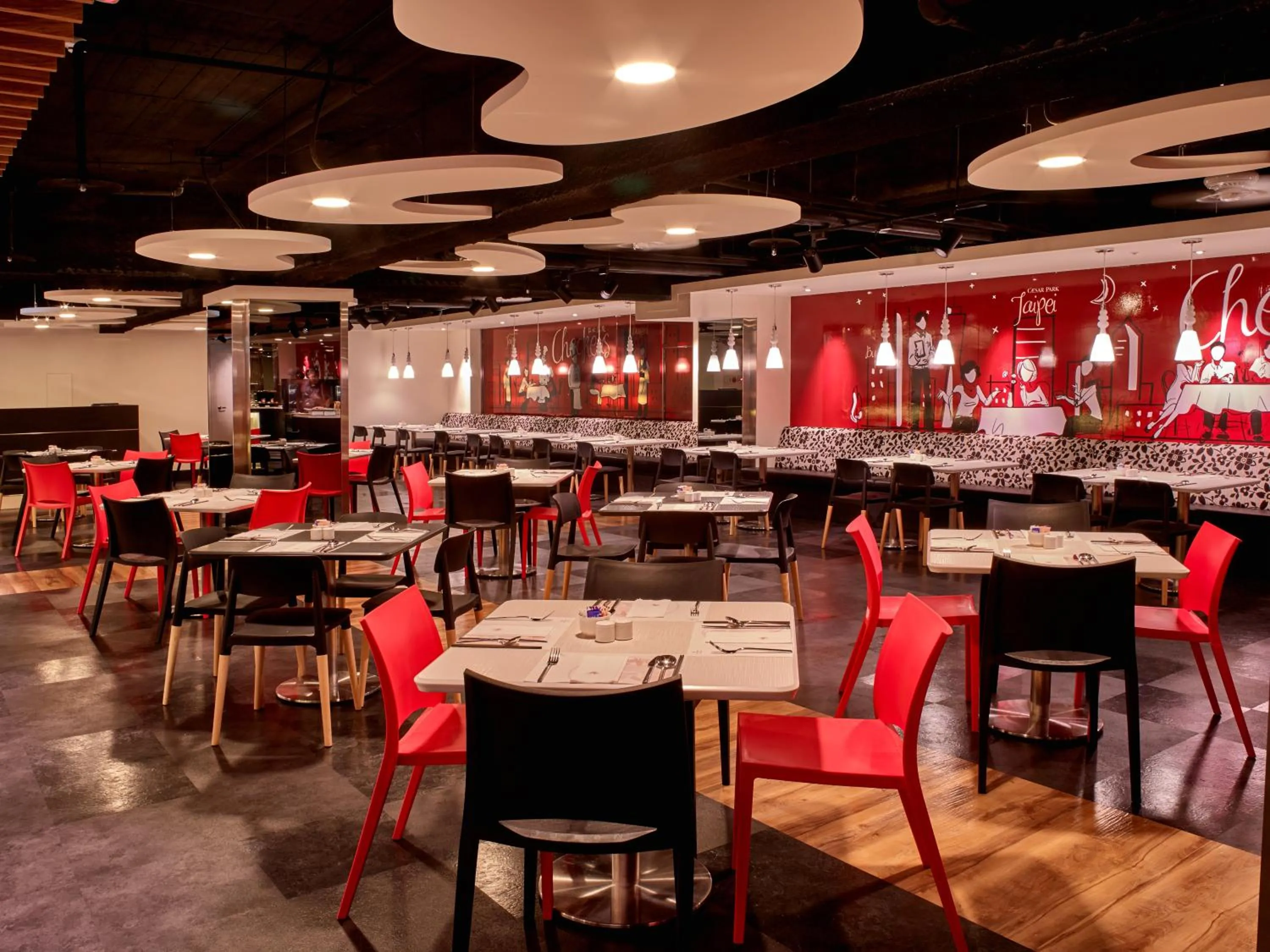 Restaurant/places to eat in Caesar Park Hotel Taipei