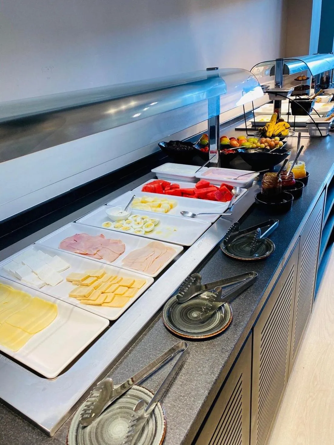 Breakfast in Sun Plaza Suites - Adults Only