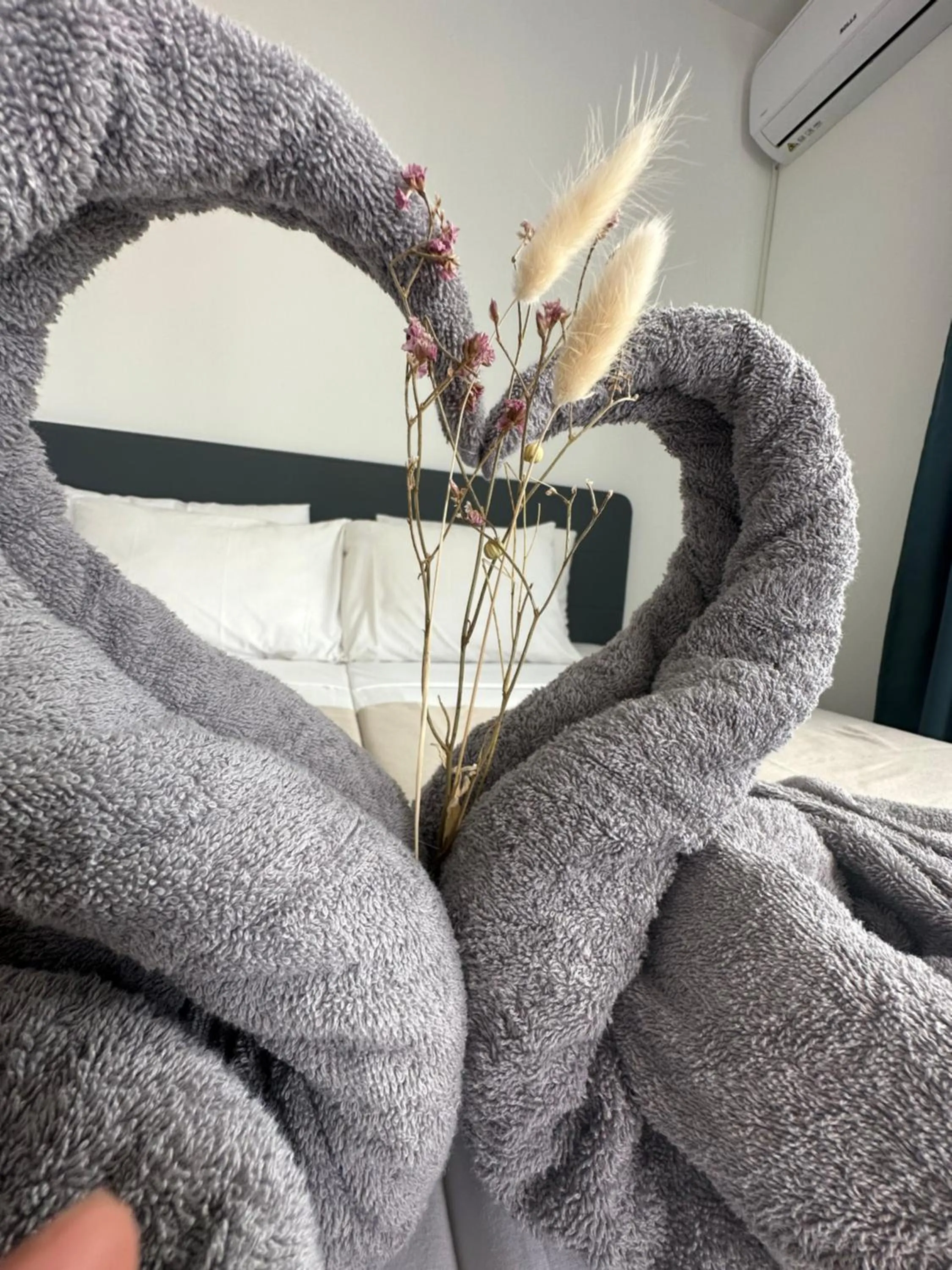 Bed in Sun Plaza Suites - Adults Only