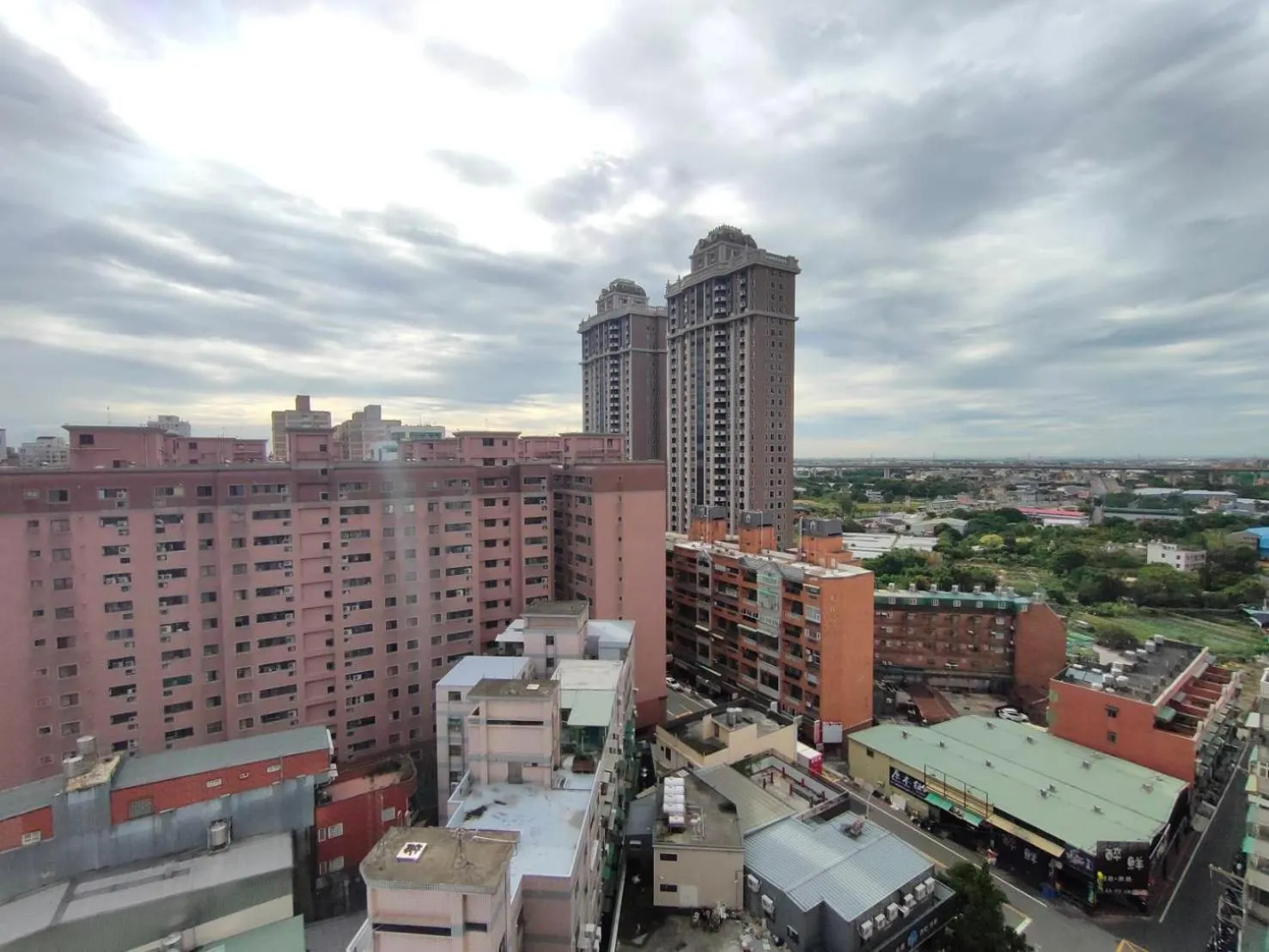 Balcony/Terrace in Monarch Plaza Hotel