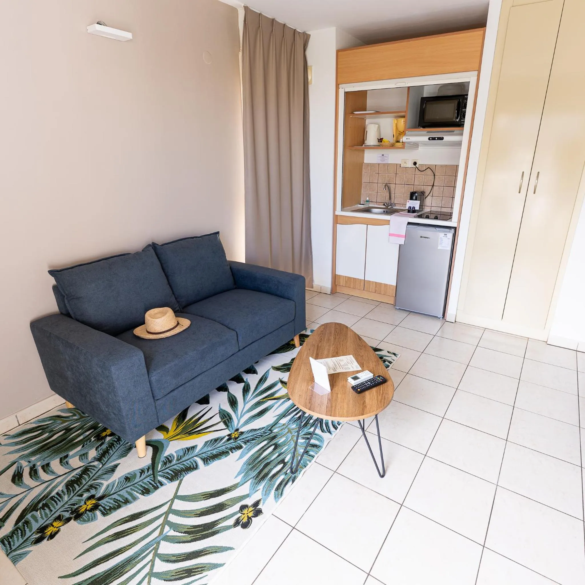 Kitchen or kitchenette in Le Kerveguen