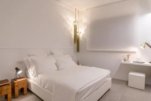 Bed in Nest House & Relax