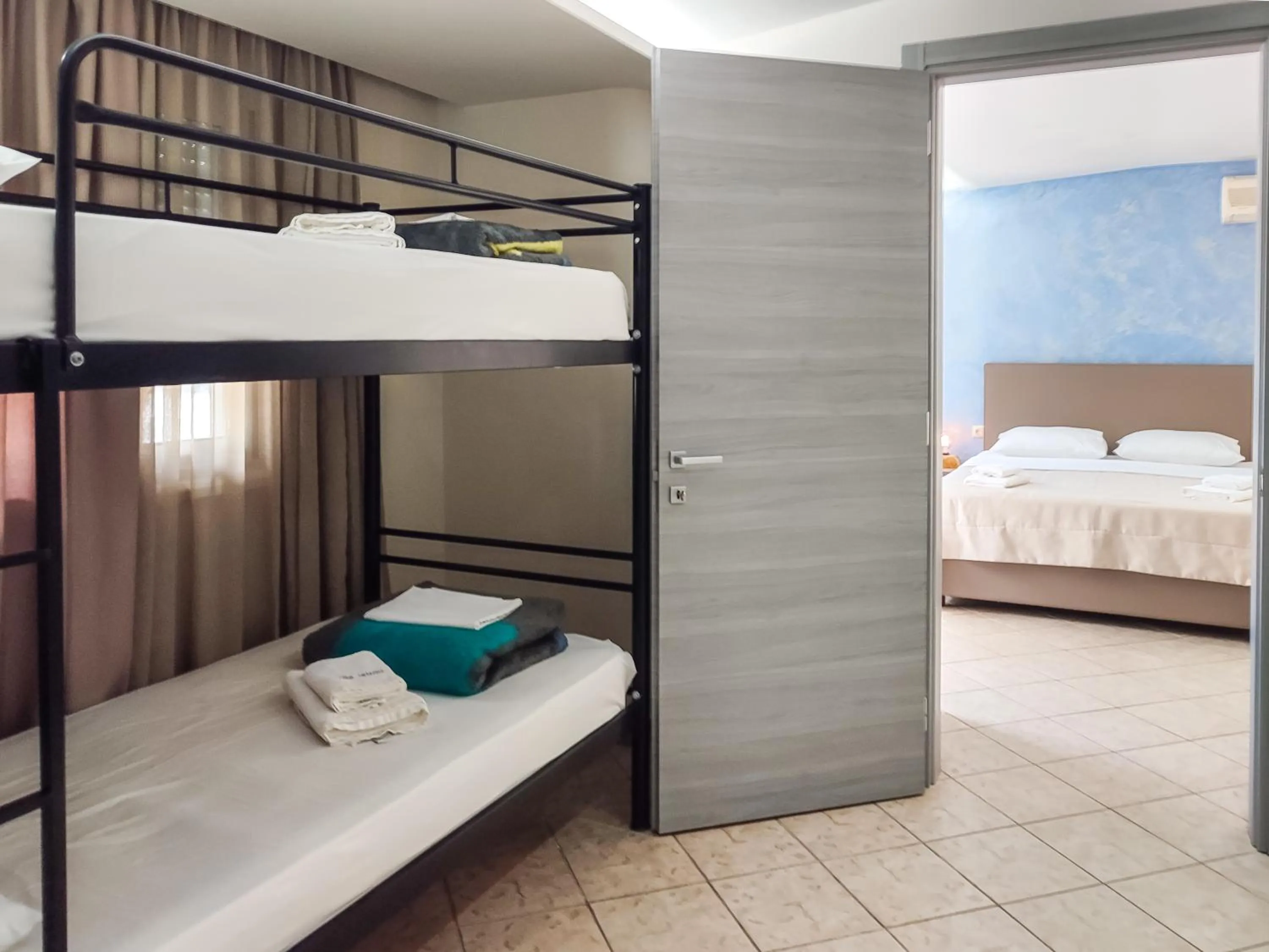 Property building, Bed in VILLA IATROU