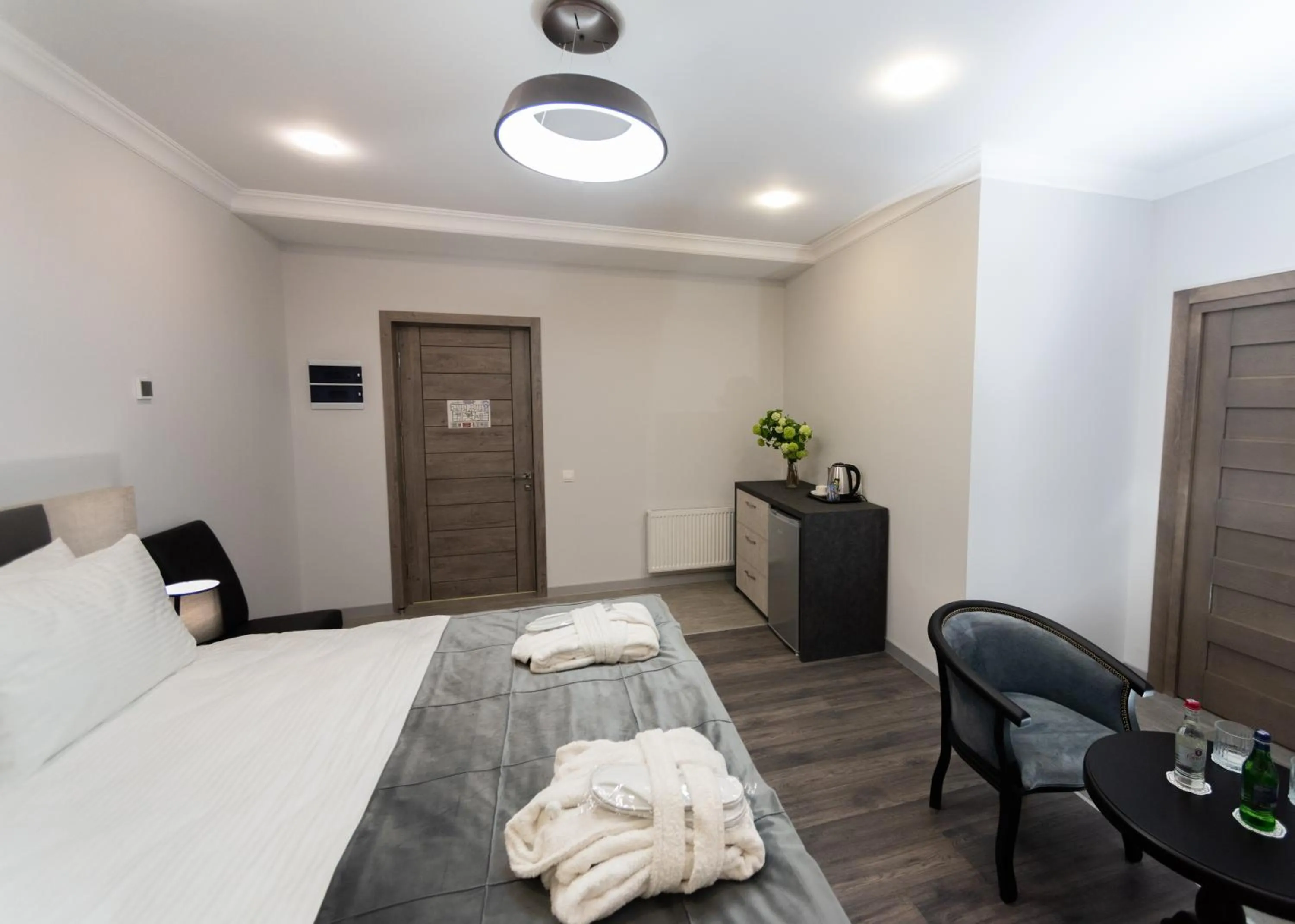 Photo of the whole room, Bed in Downtown Suites Yerevan