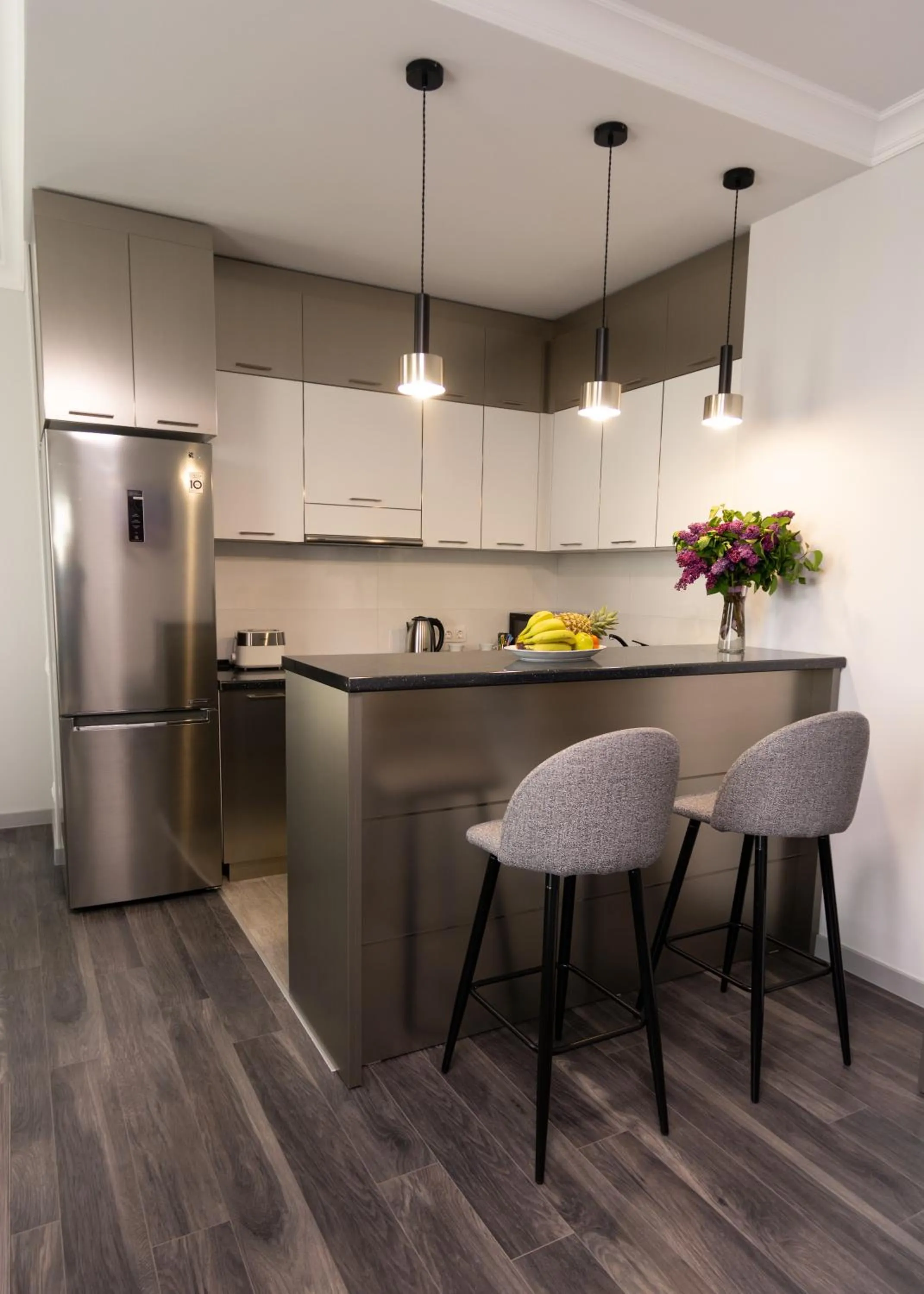 Kitchen or kitchenette in Downtown Suites Yerevan