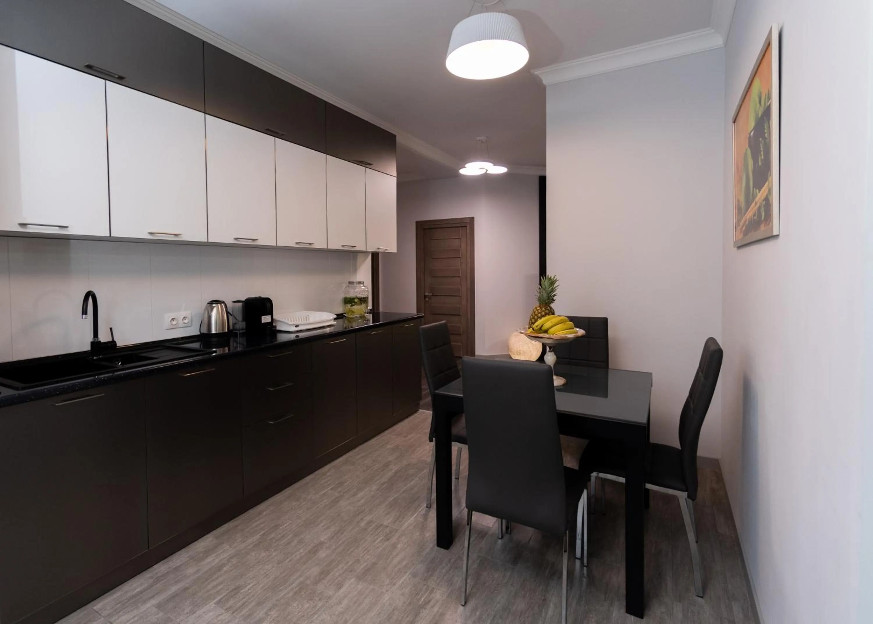 Kitchen or kitchenette in Downtown Suites Yerevan