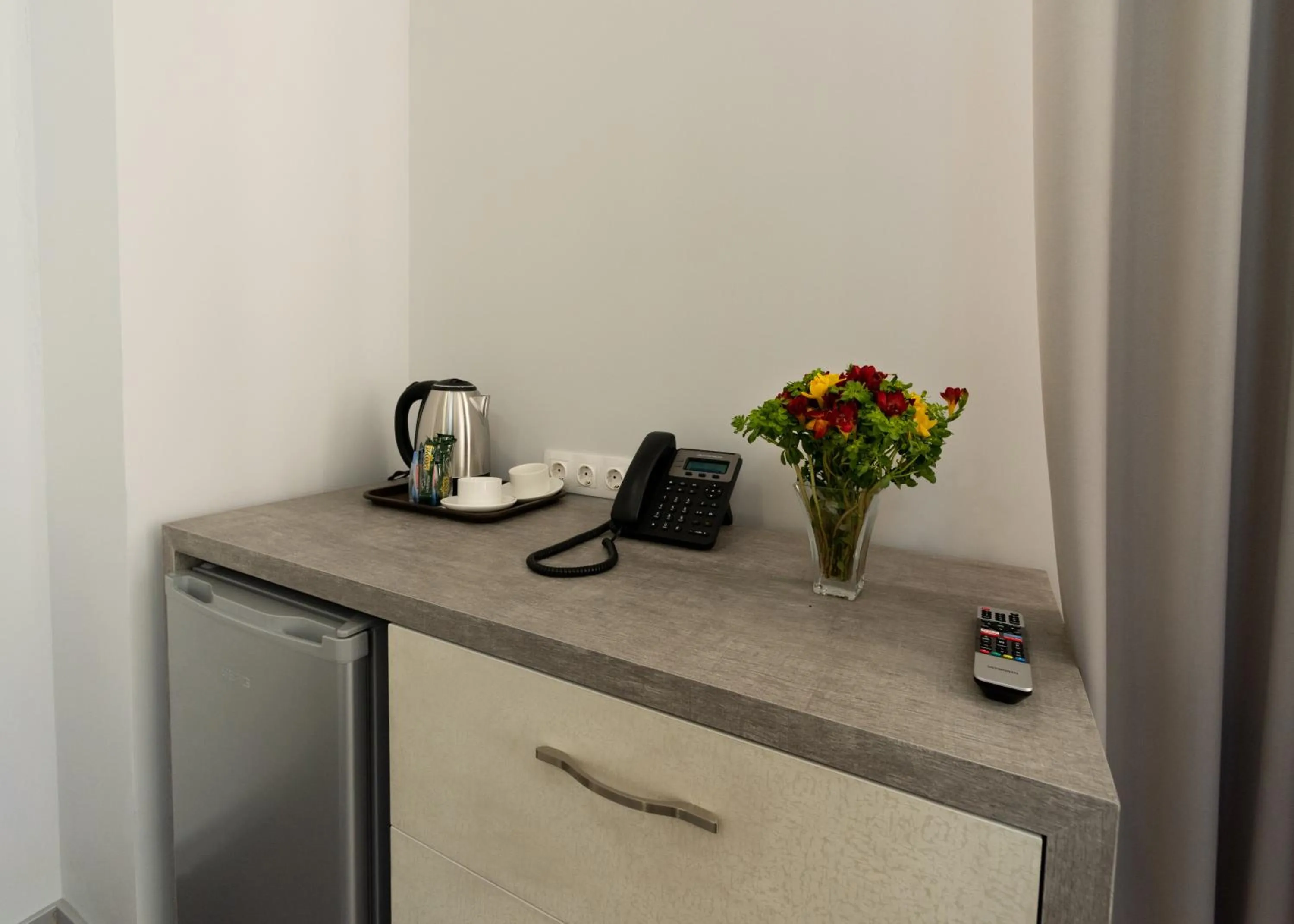 Coffee/tea facilities in Downtown Suites Yerevan