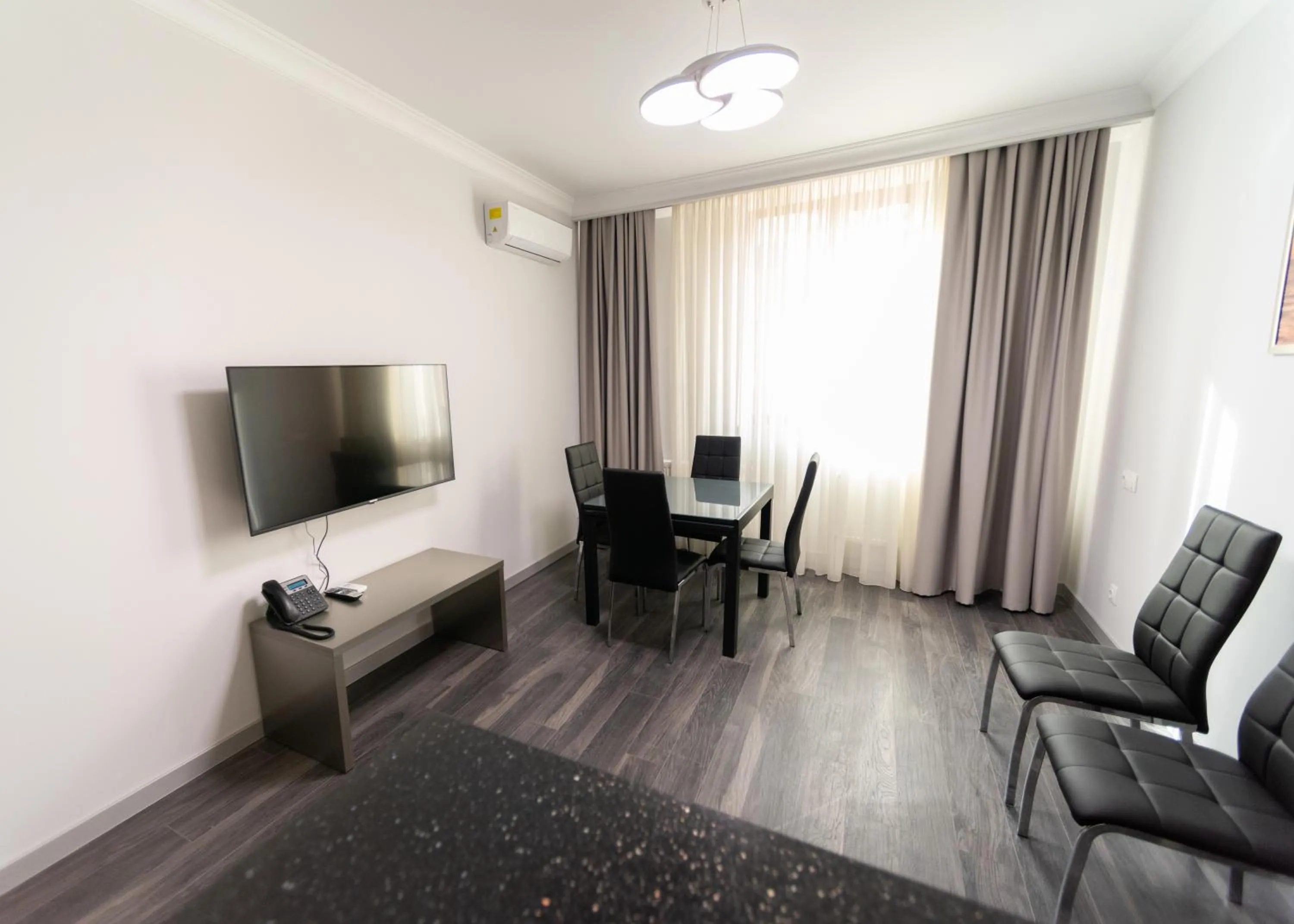 TV and multimedia in Downtown Suites Yerevan