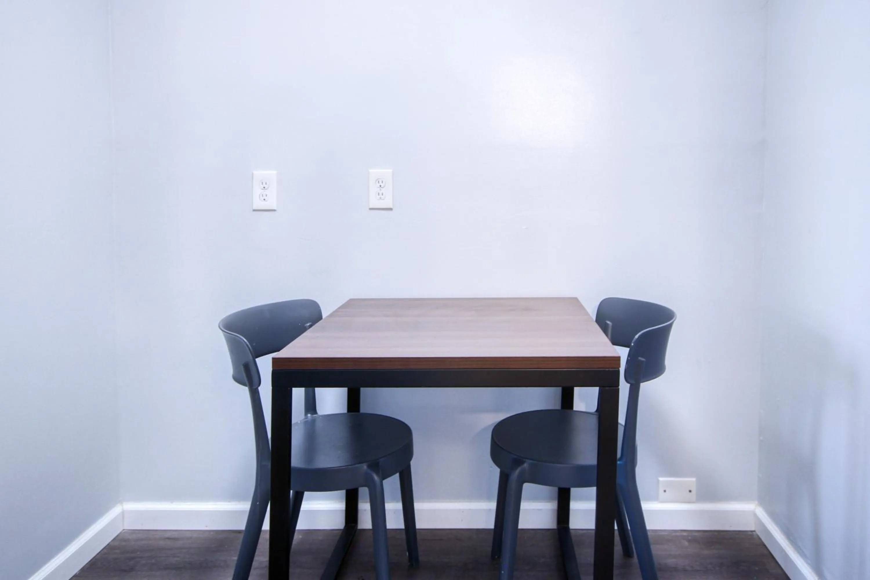 Dining area in South Seas Ocean Front