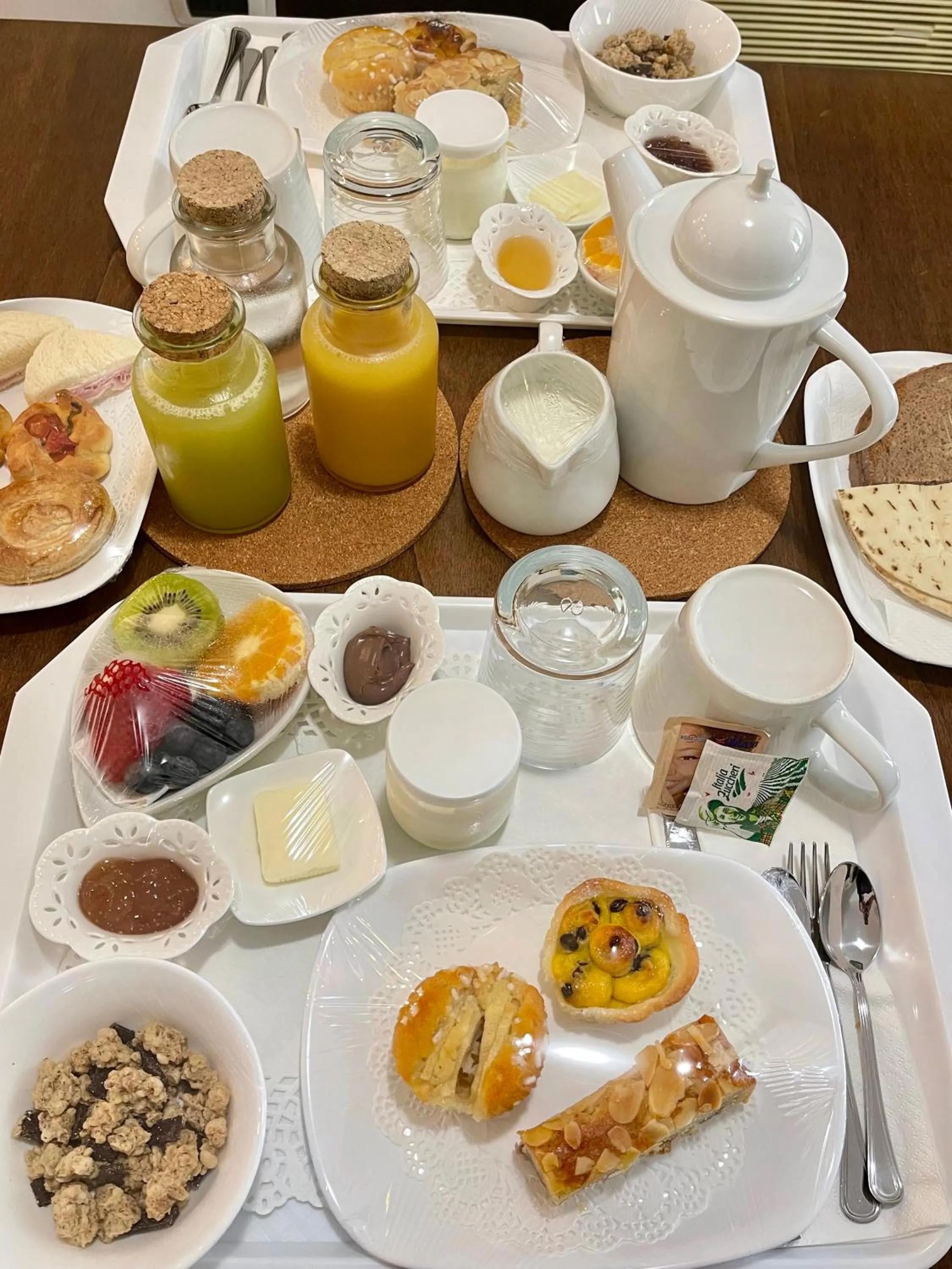 Food and drinks in B&B Mare Monti Miniere