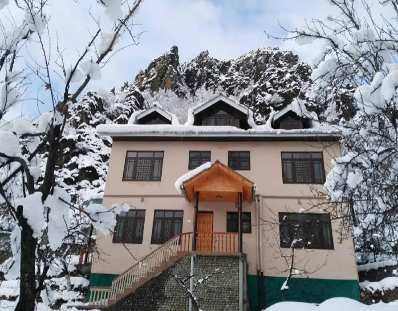 Cherrytree Resort Cherrytree Resort