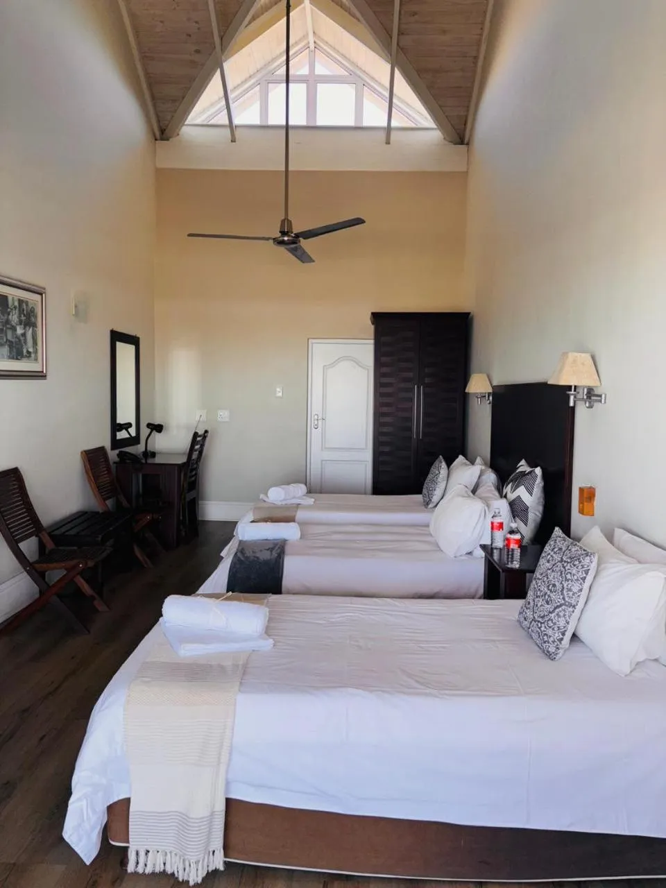 Bed in Sir Roys at the Sea