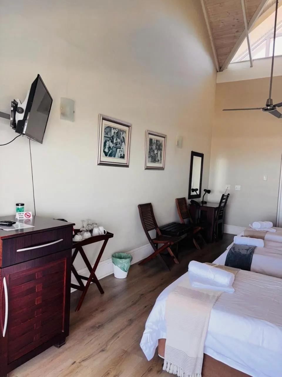 TV and multimedia, Bed in Sir Roys at the Sea