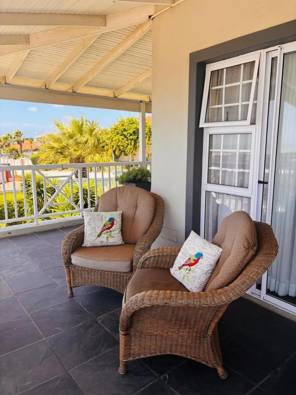 Patio in Sir Roys at the Sea