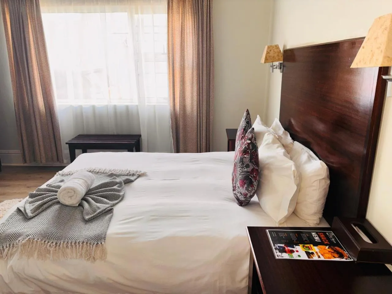 Bed in Sir Roys at the Sea