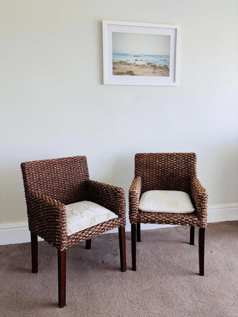 Seating area in Sir Roys at the Sea