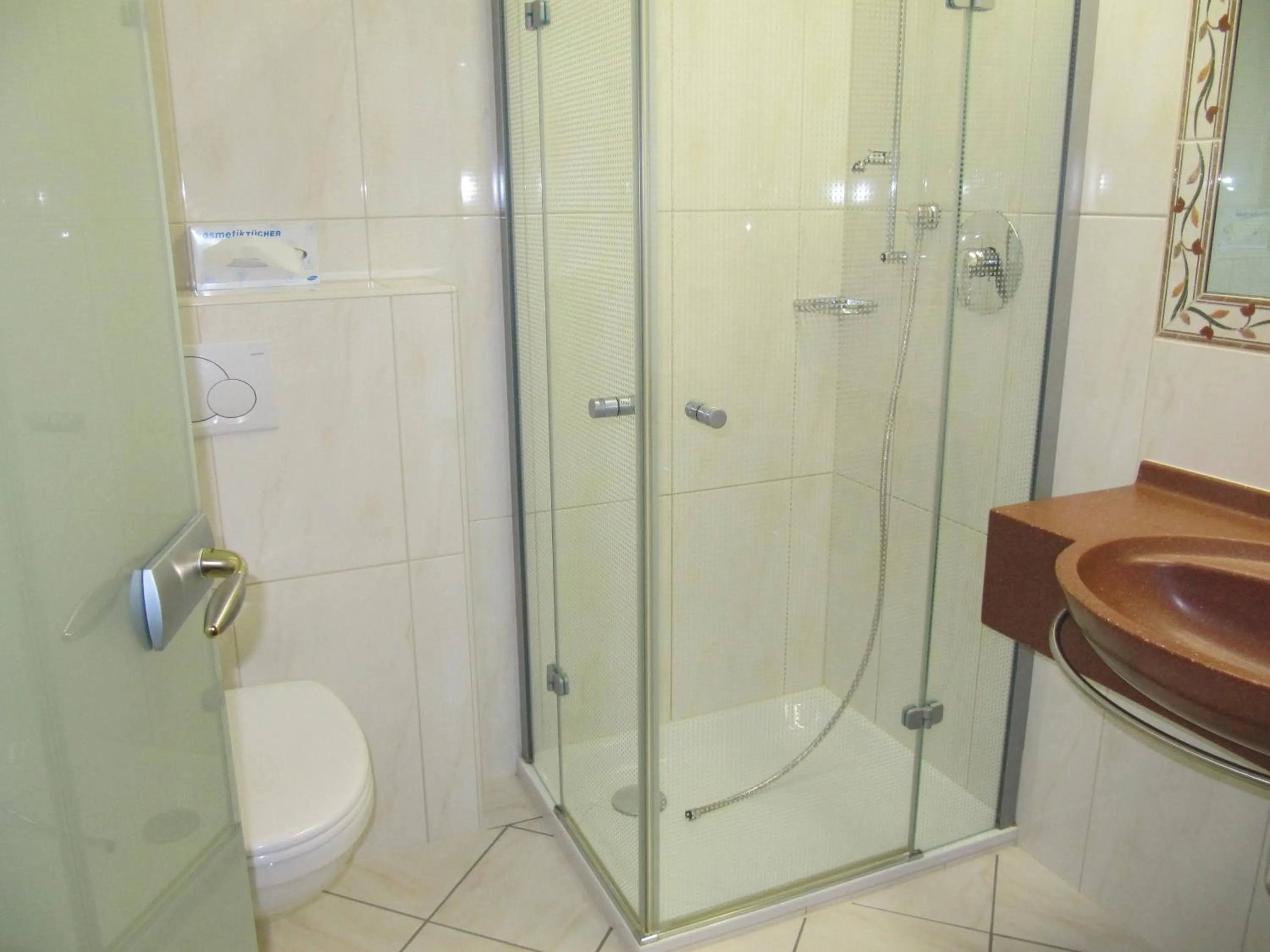 Bathroom in Hotel Bechlwirt