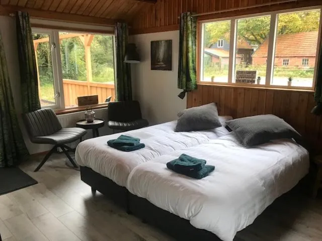 Bed in Veluwse Bossuite