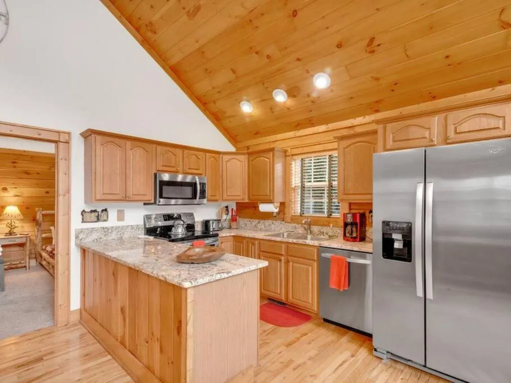 Kitchen or kitchenette in Soco Serene Cabin in the Heart of Maggie Valley