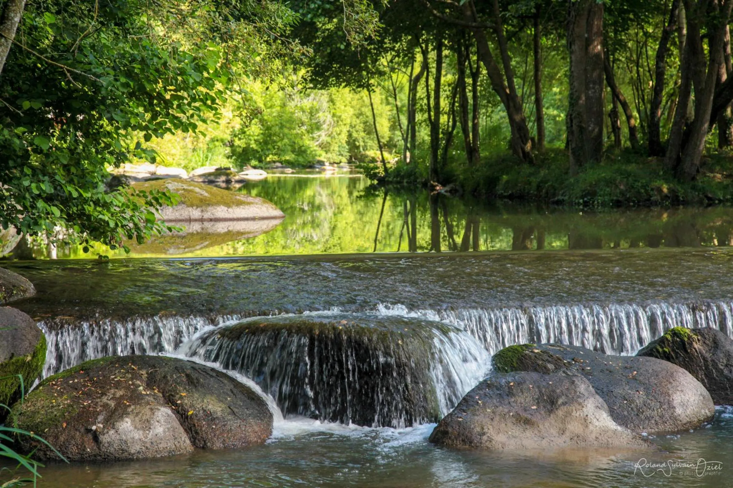 Spring in Logis Hôtel La Chaumière