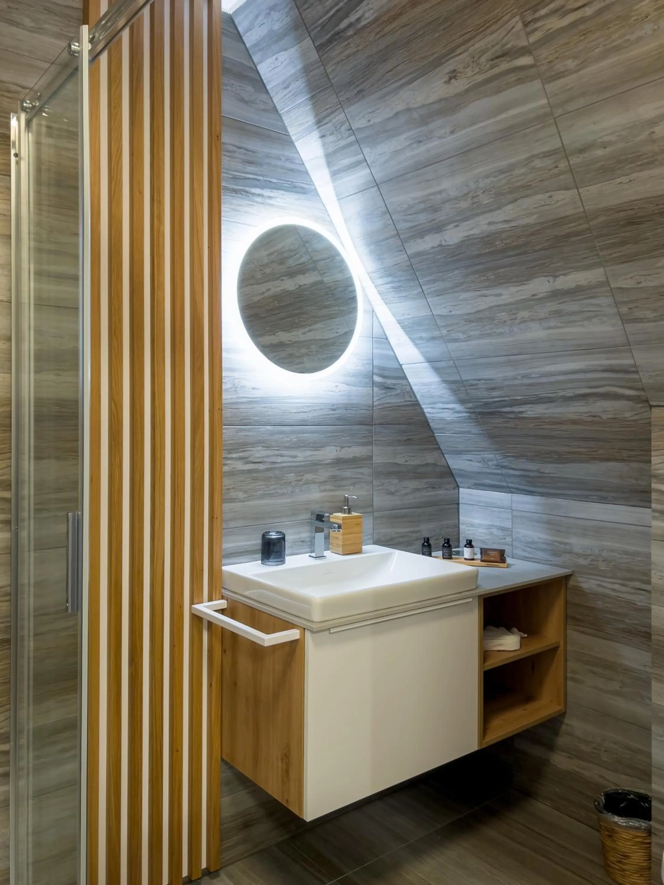 Bathroom in Old Town Museum Apartment