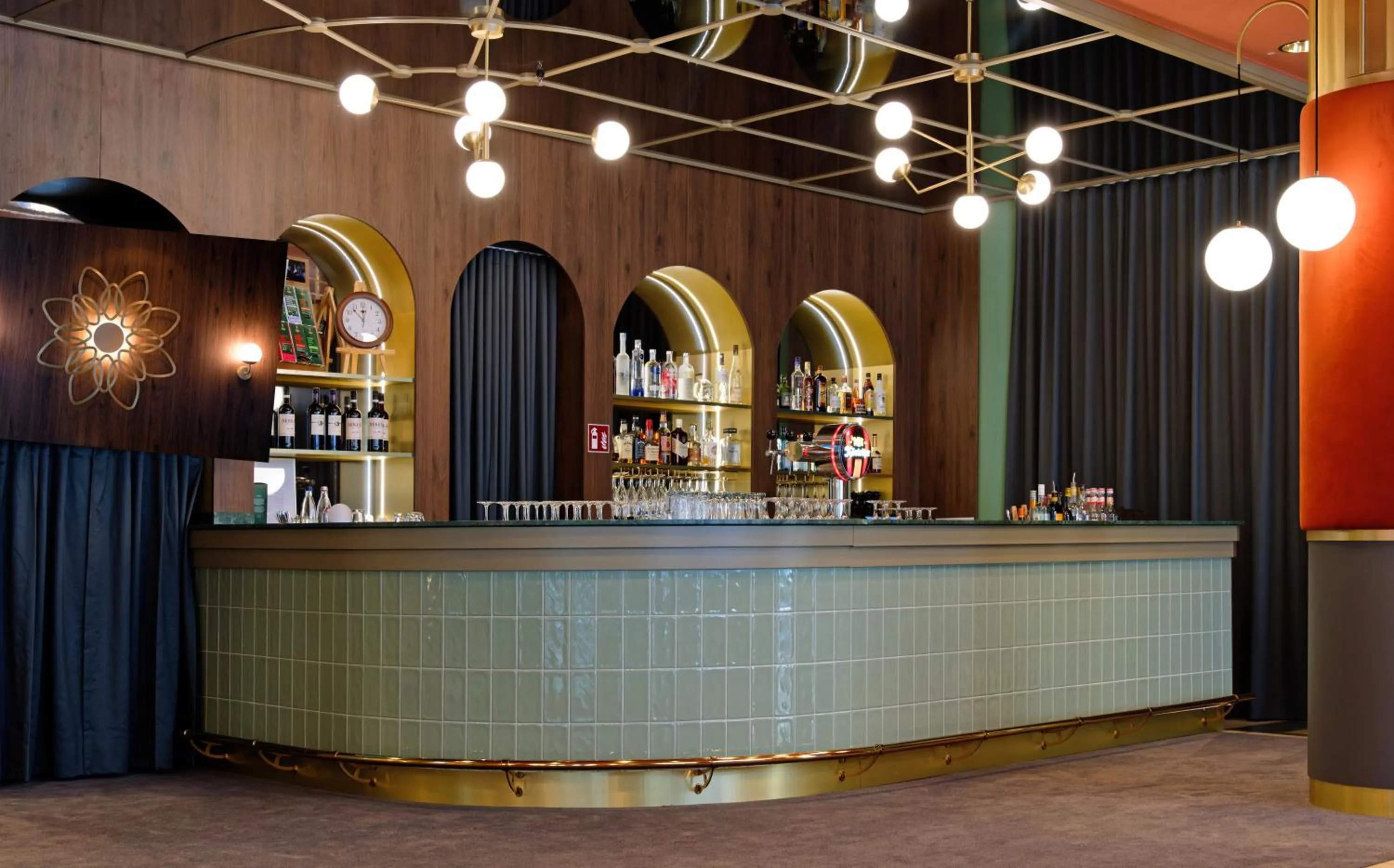 Lounge or bar in Mercure Hotel Gera City