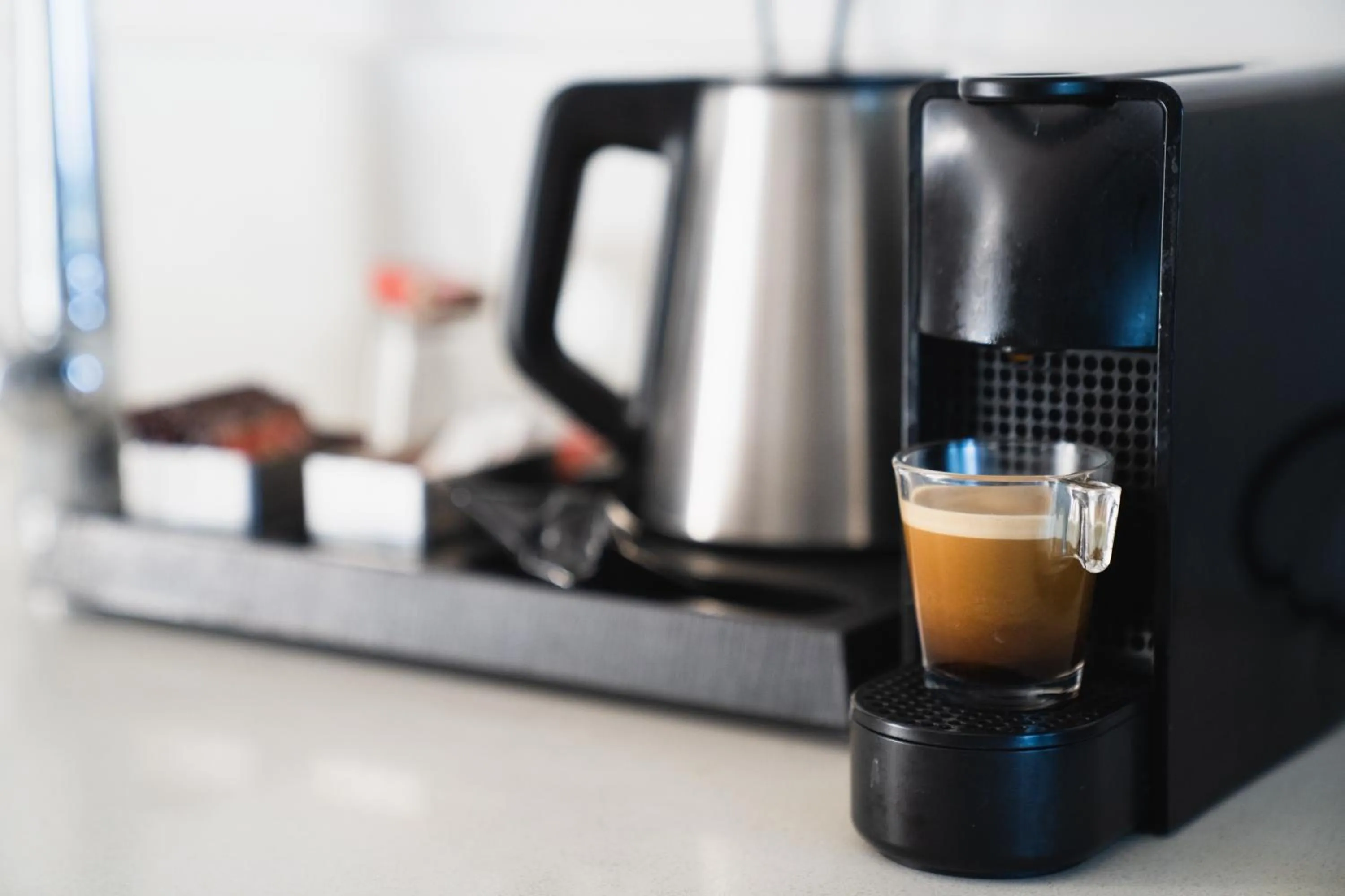 Coffee/tea facilities in neot golf kz place