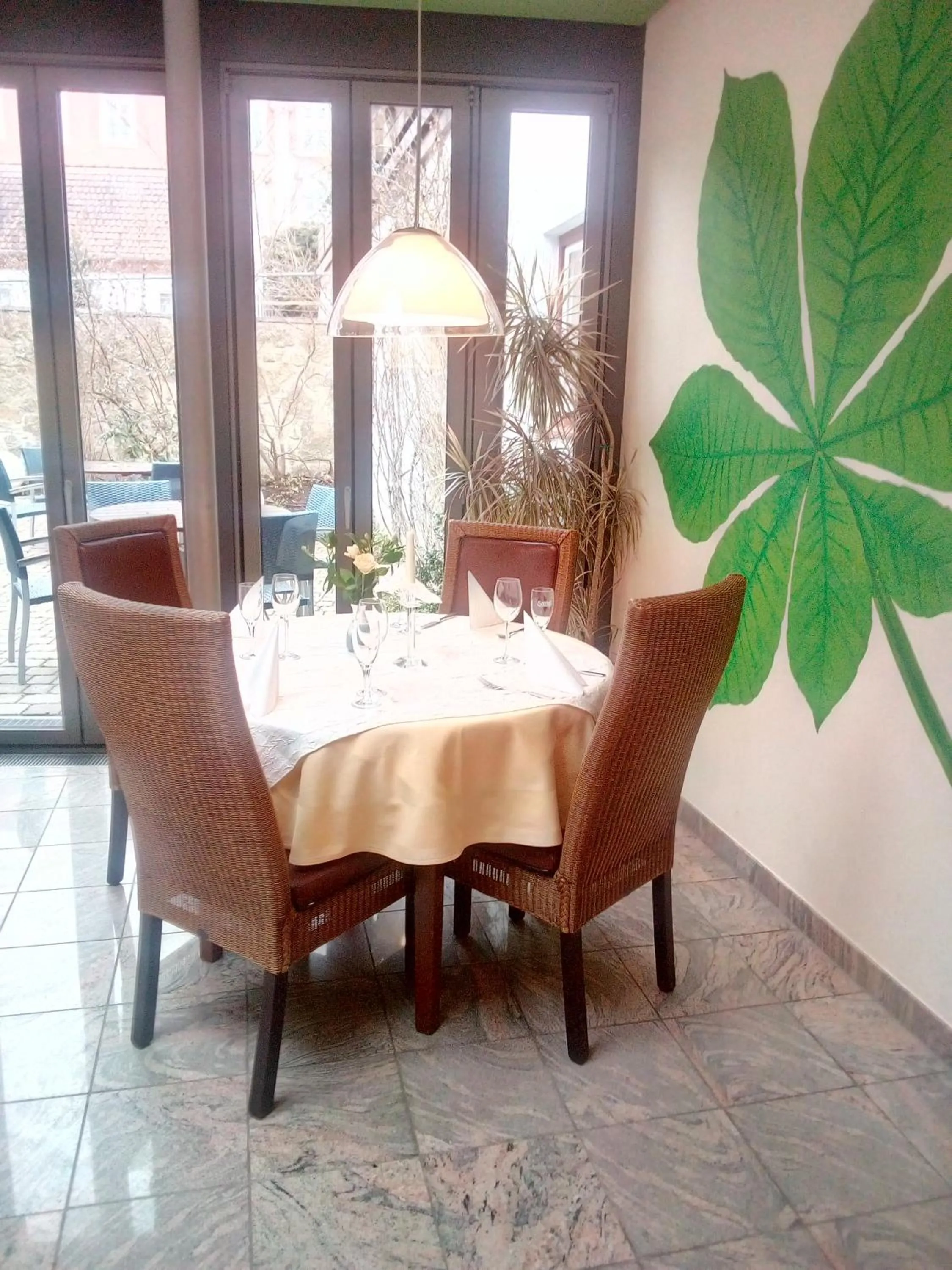Restaurant/places to eat in Hotel-Restaurant Goldenes Lamm