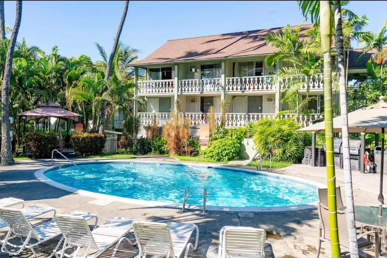 Swimming pool in Hale Moana, Unit #110 Kona Islander Inn