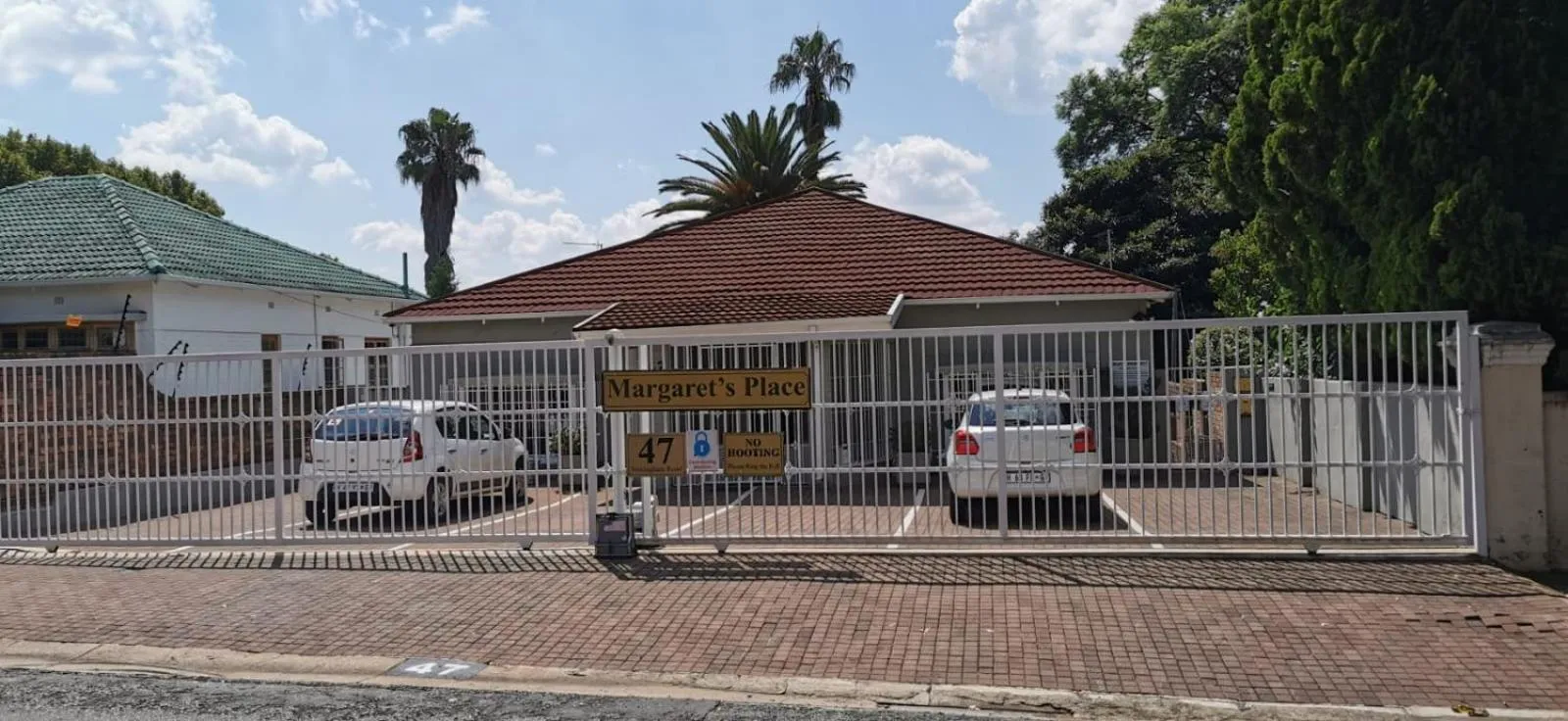 Property building in Margaret's Place