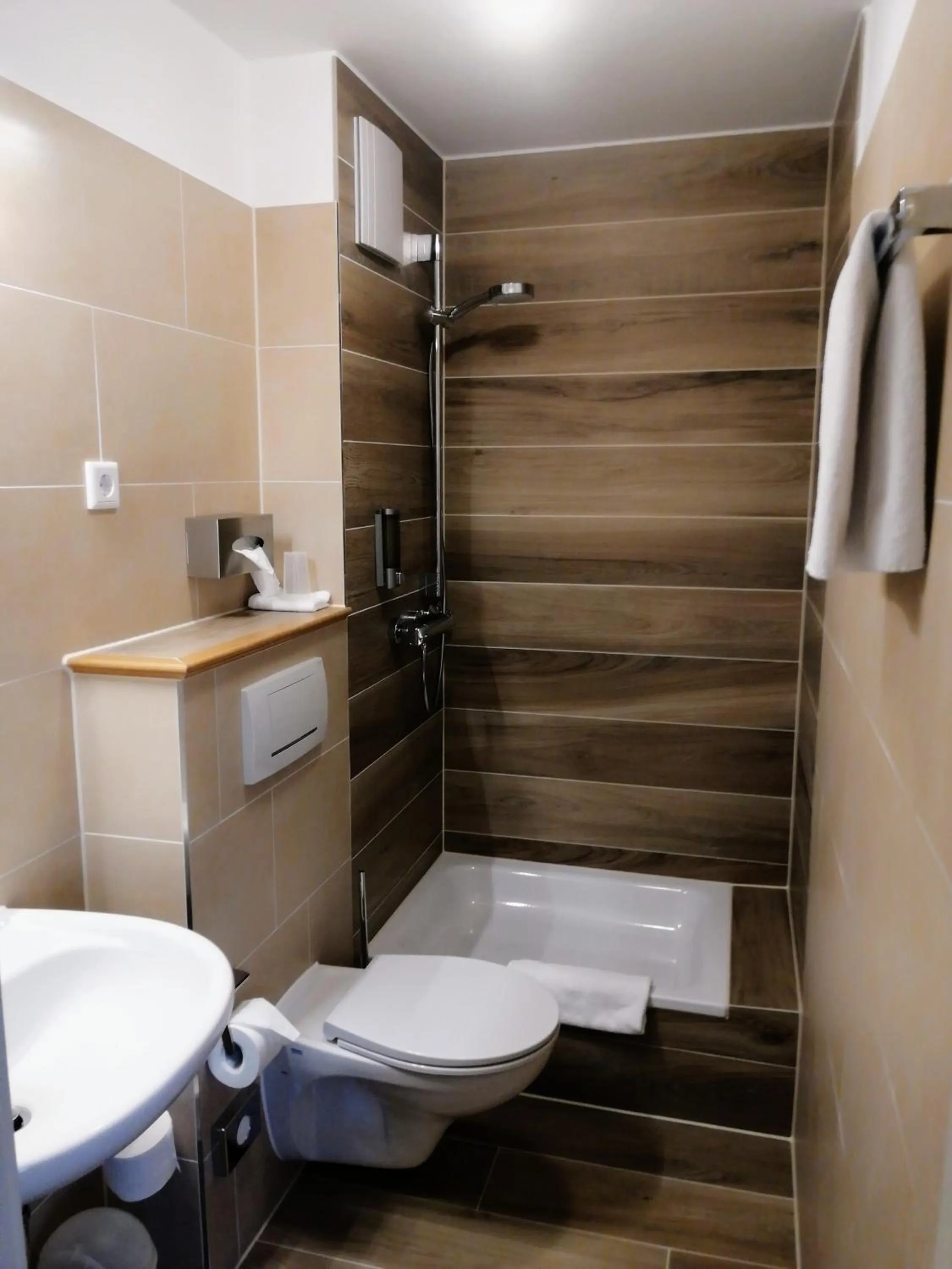 Bathroom in Port Inn Hotel