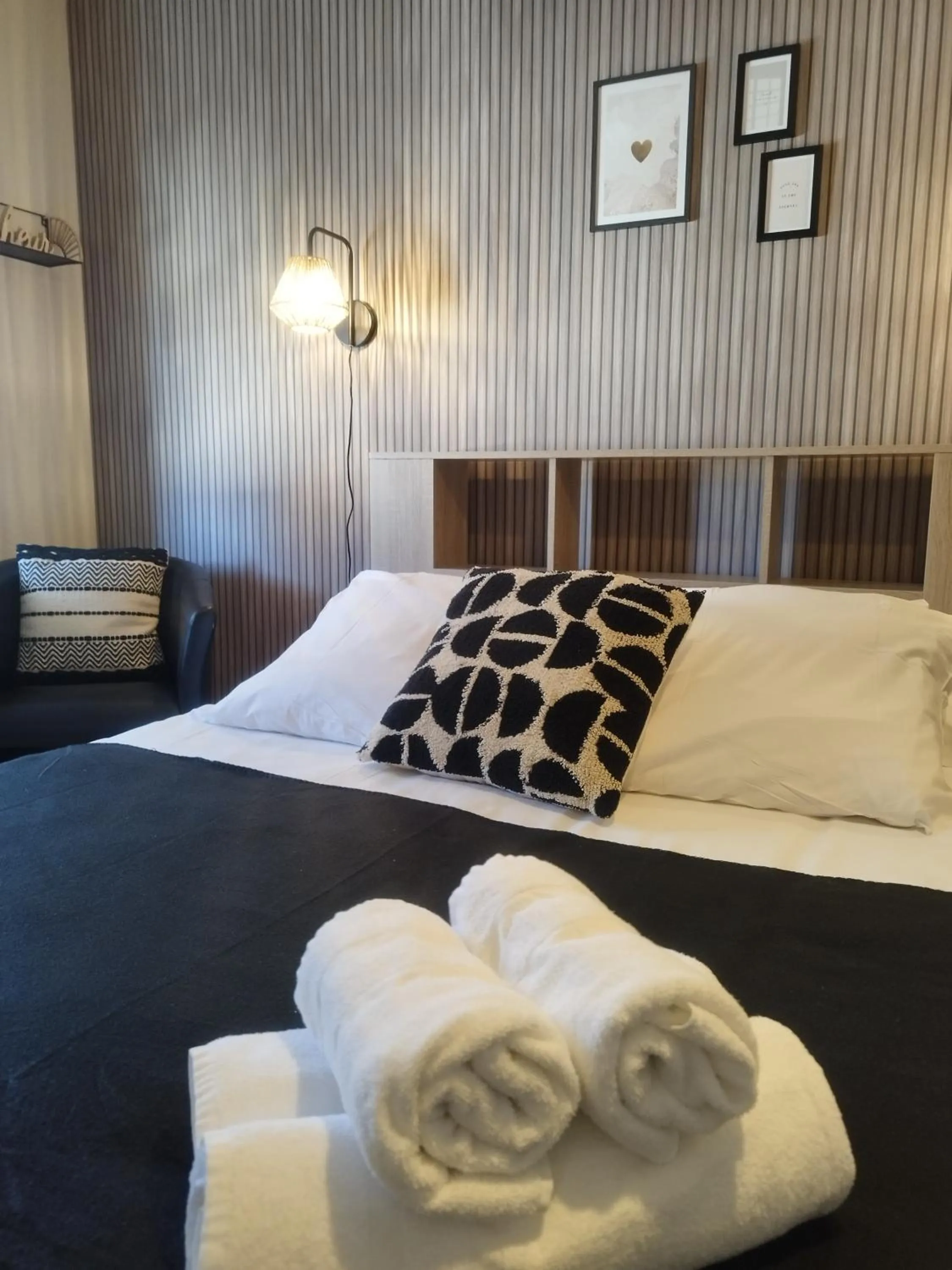 Bedroom, Bed in Hôtel Les Thermes