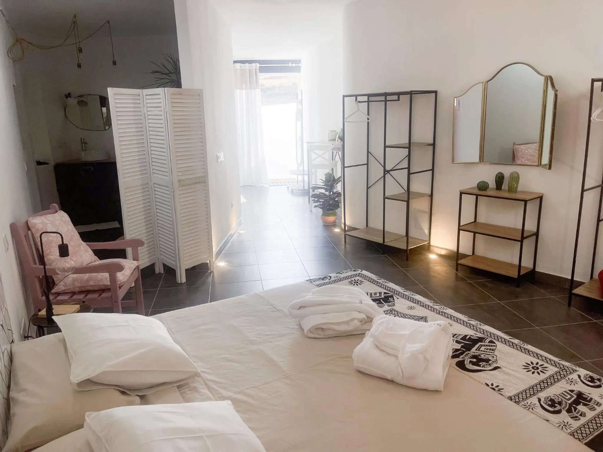 Bed in HOTELITO RURAL GA7COLORES only adult