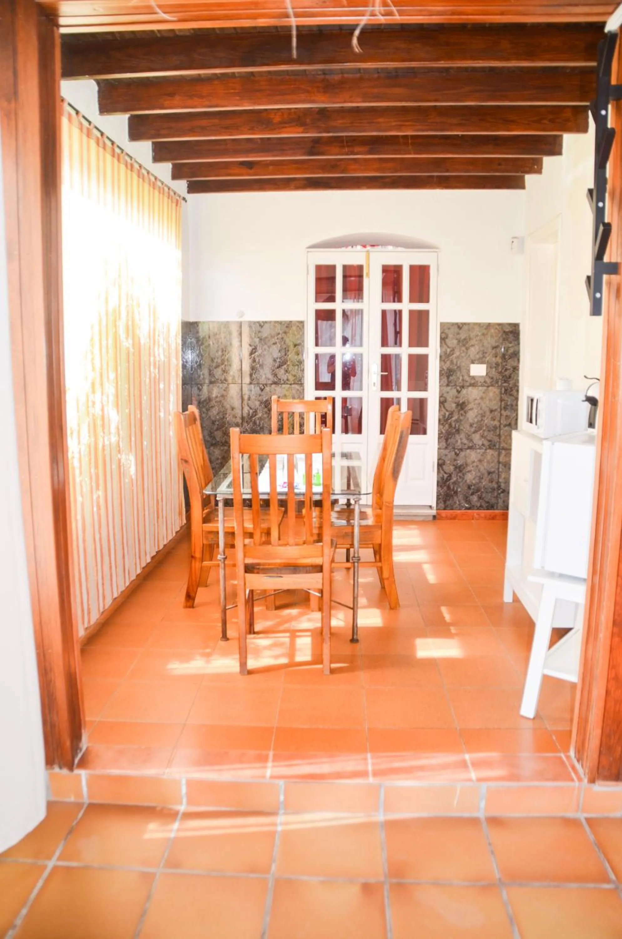 Dining area in HOTELITO RURAL GA7COLORES only adult