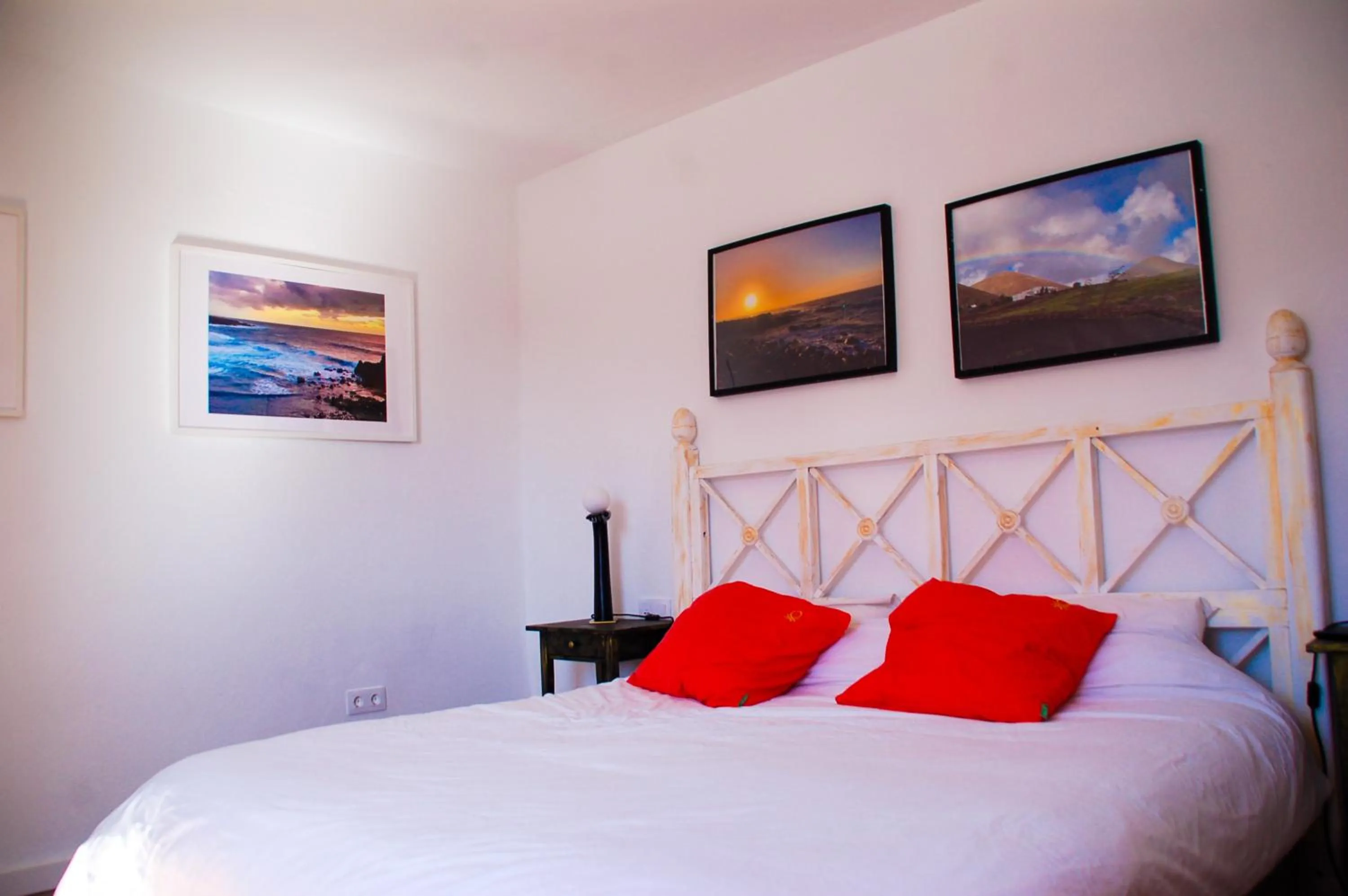 Bed in HOTELITO RURAL GA7COLORES only adult