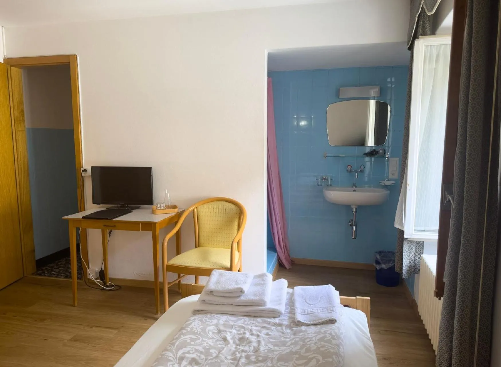 Hotel Des Alpes - Restaurant & Pizzeria