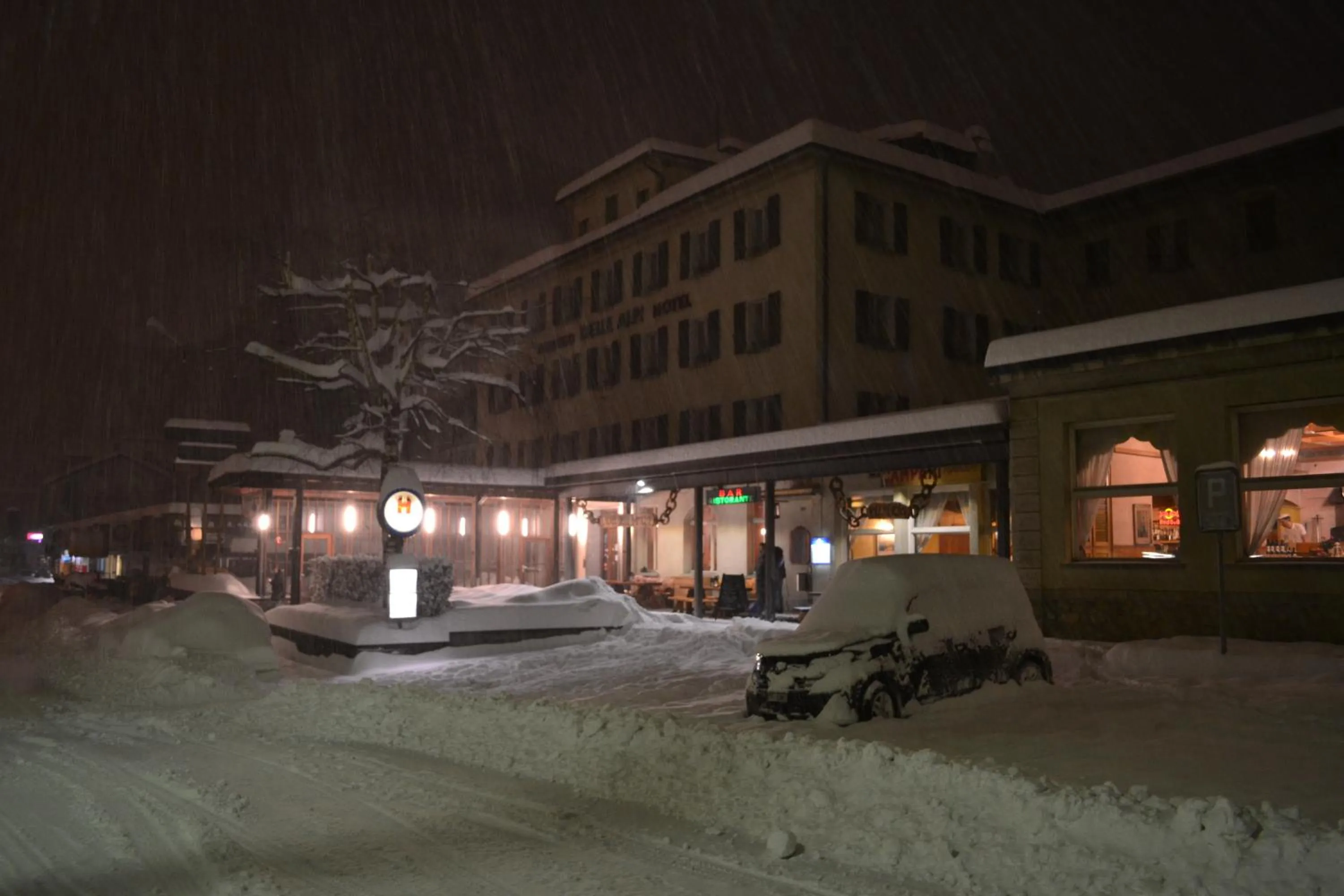 Facade/entrance in Hotel Des Alpes - Restaurant & Pizzeria