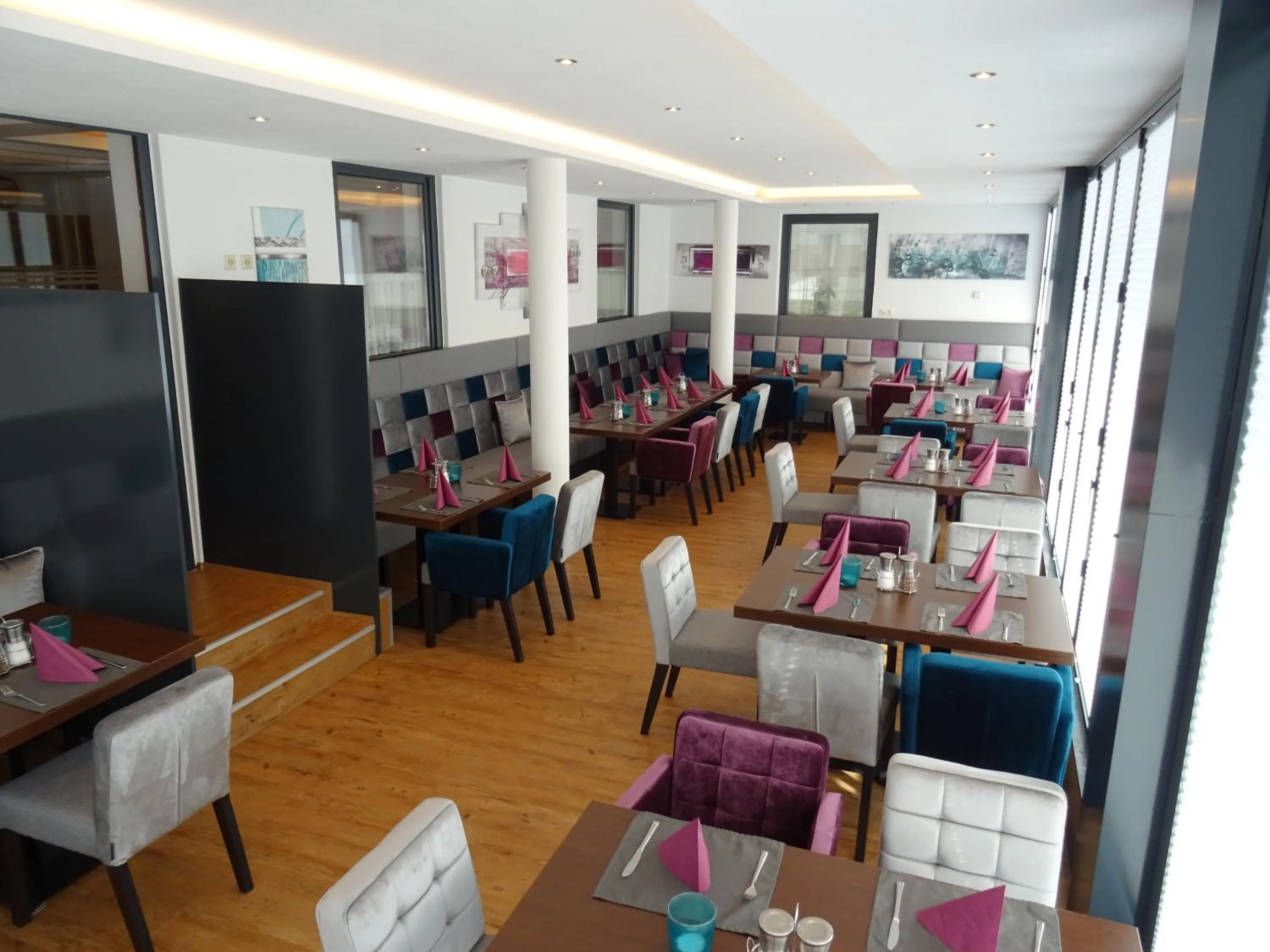 Restaurant/places to eat in Hotel Restaurant Rosengarten