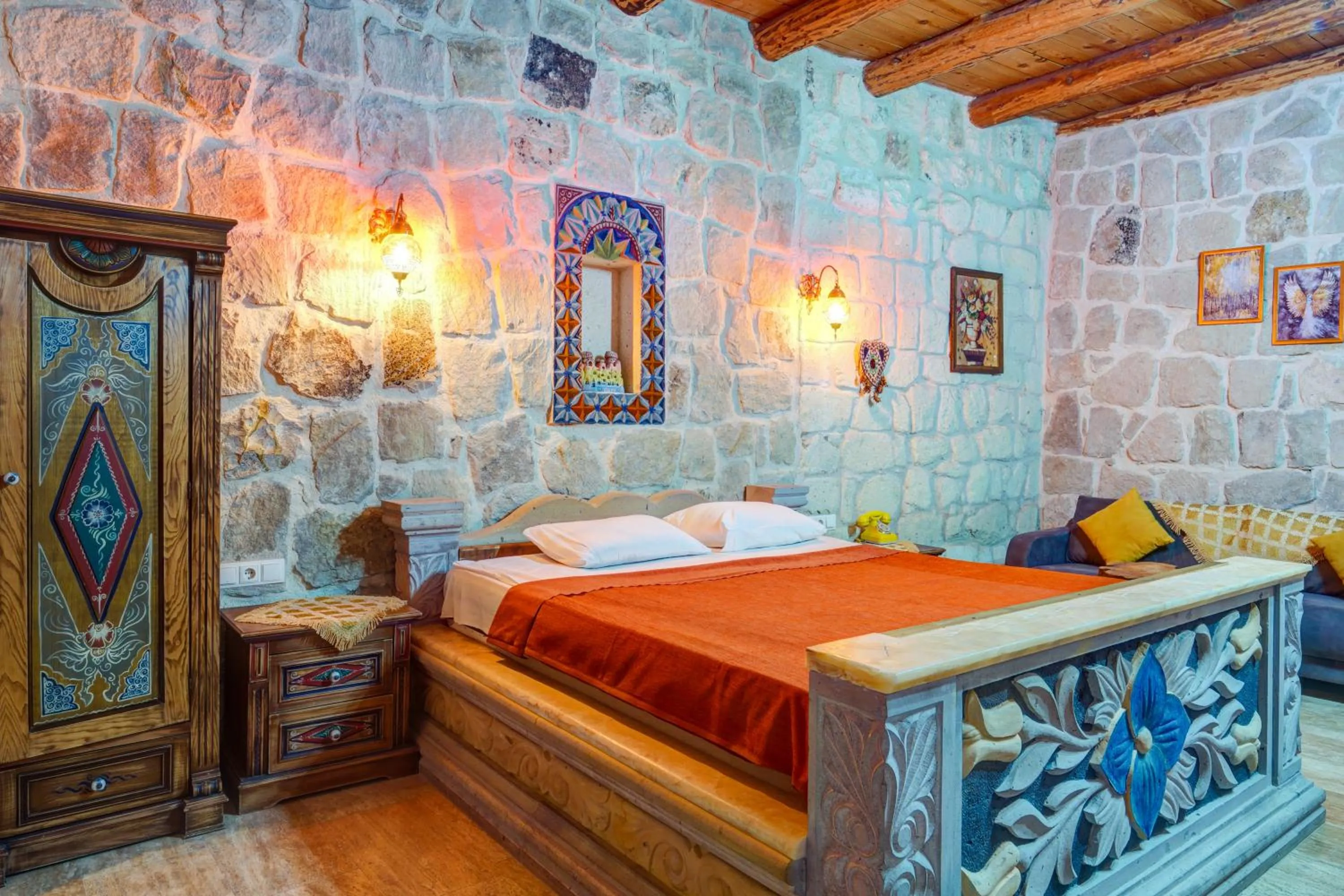 Bed in Nova Cave Hotel