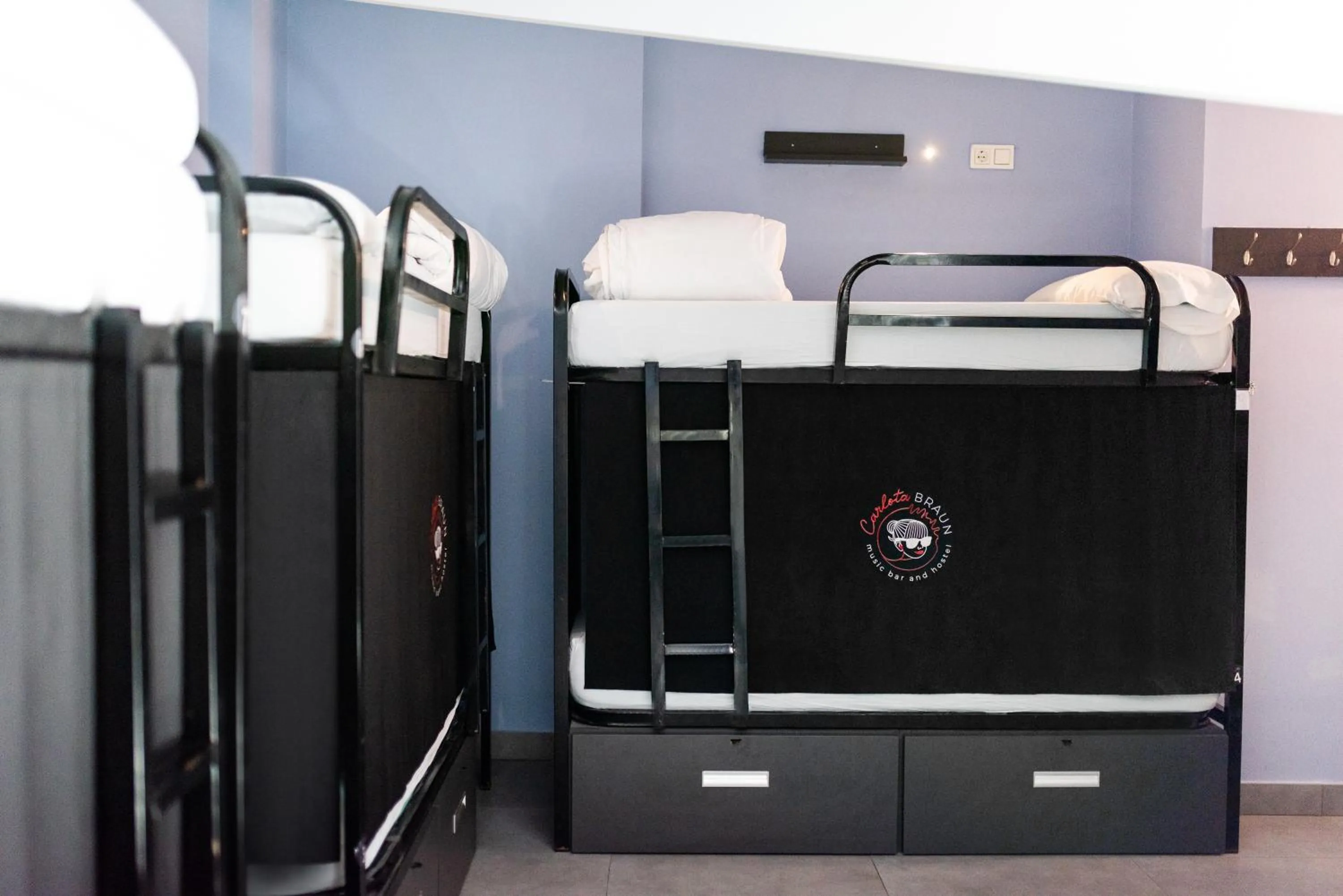 Hostel Carlota Braun